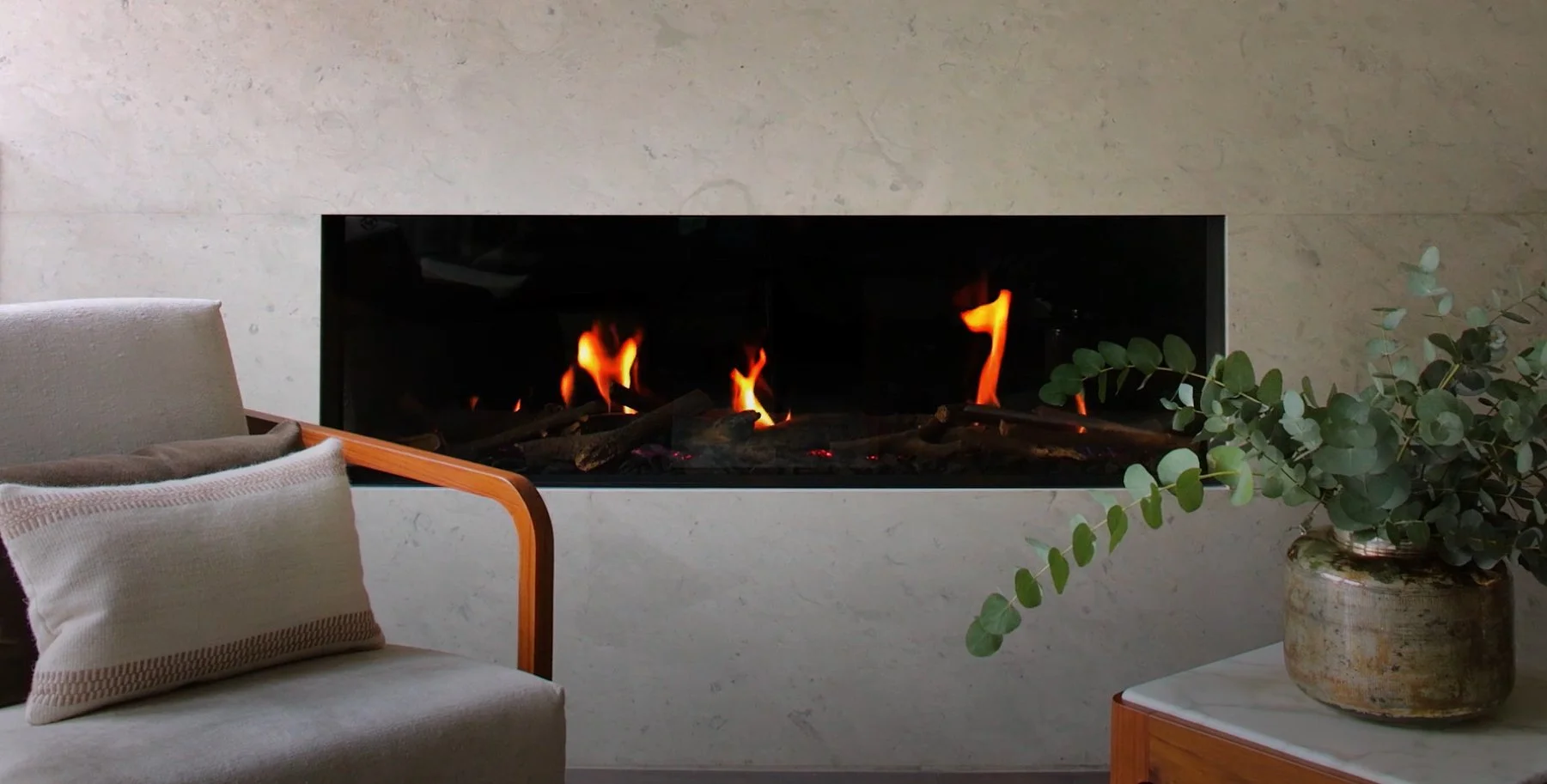 London Residence CR_fireplace.jpg