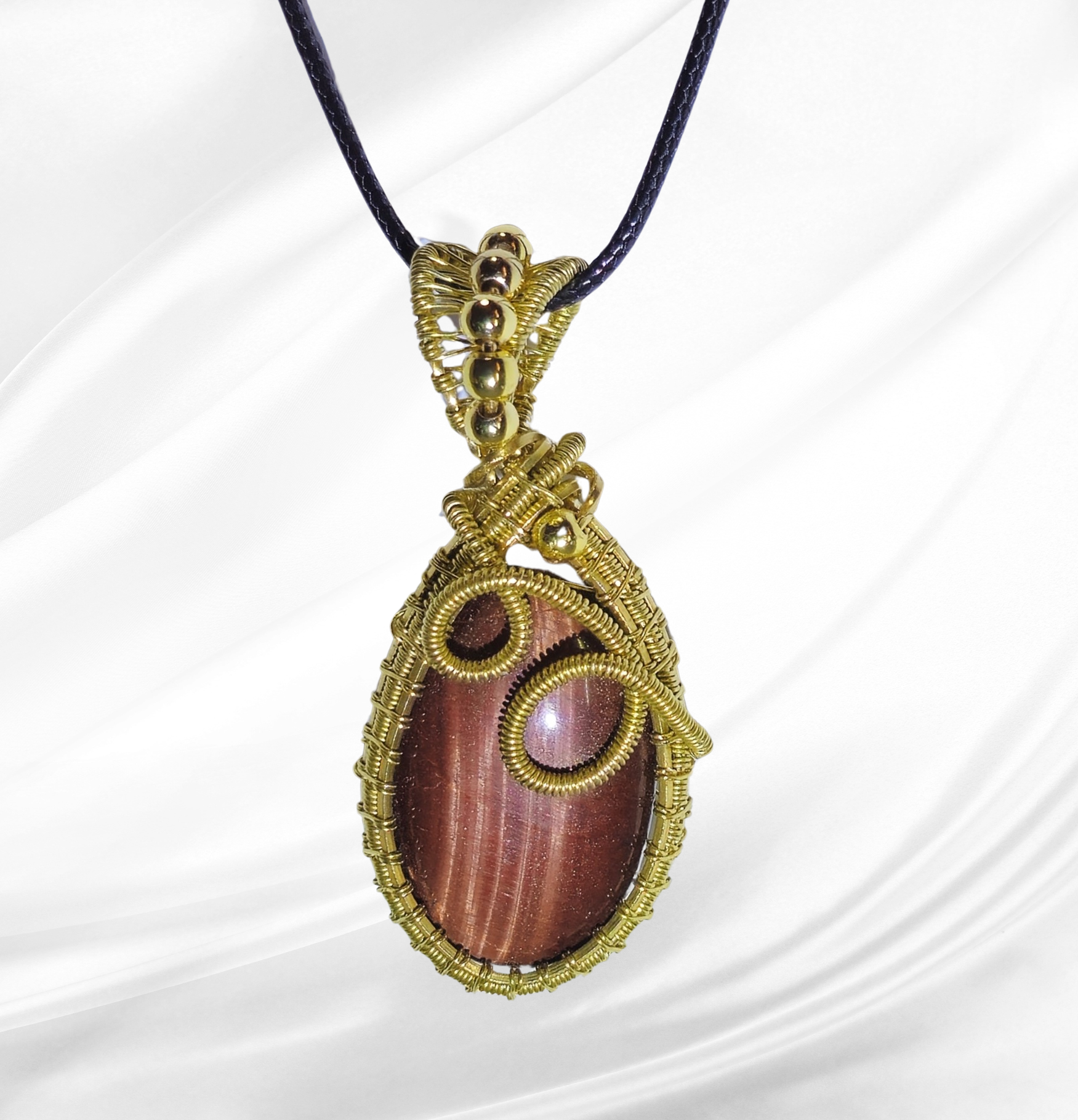 African red tiger eye pendant01.png