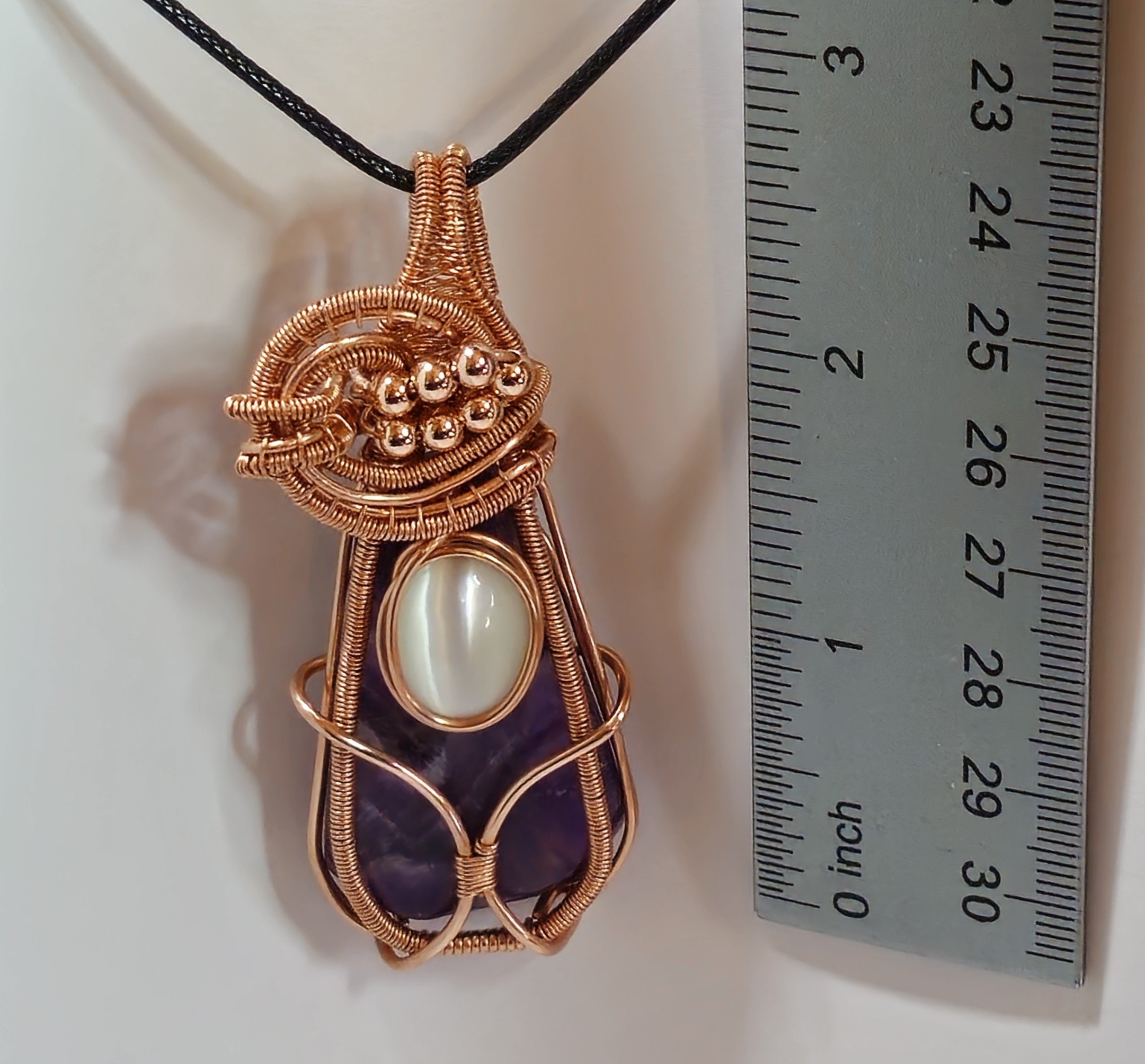 Amethyst White Cats Eye06.jpg
