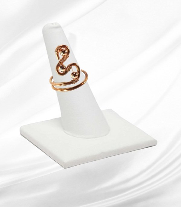 copperbeadswirlring.jpg