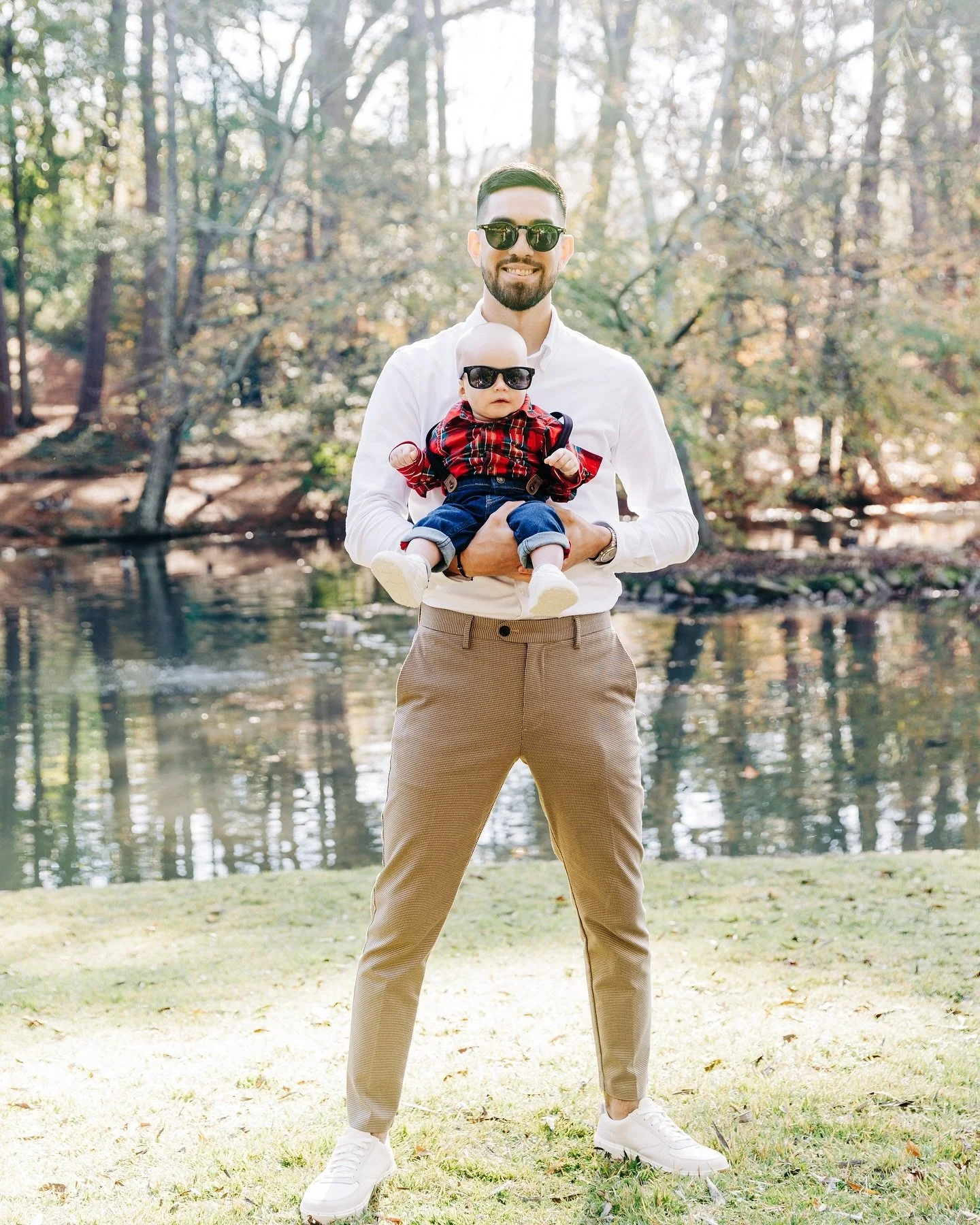 The most loved baby boy 🍼👶💙

#familyphotography #familyphotoshoot #holidayphotography #holidaycardseason #babyphotograohy #engagementphotography #atlantaphotographersnetwork