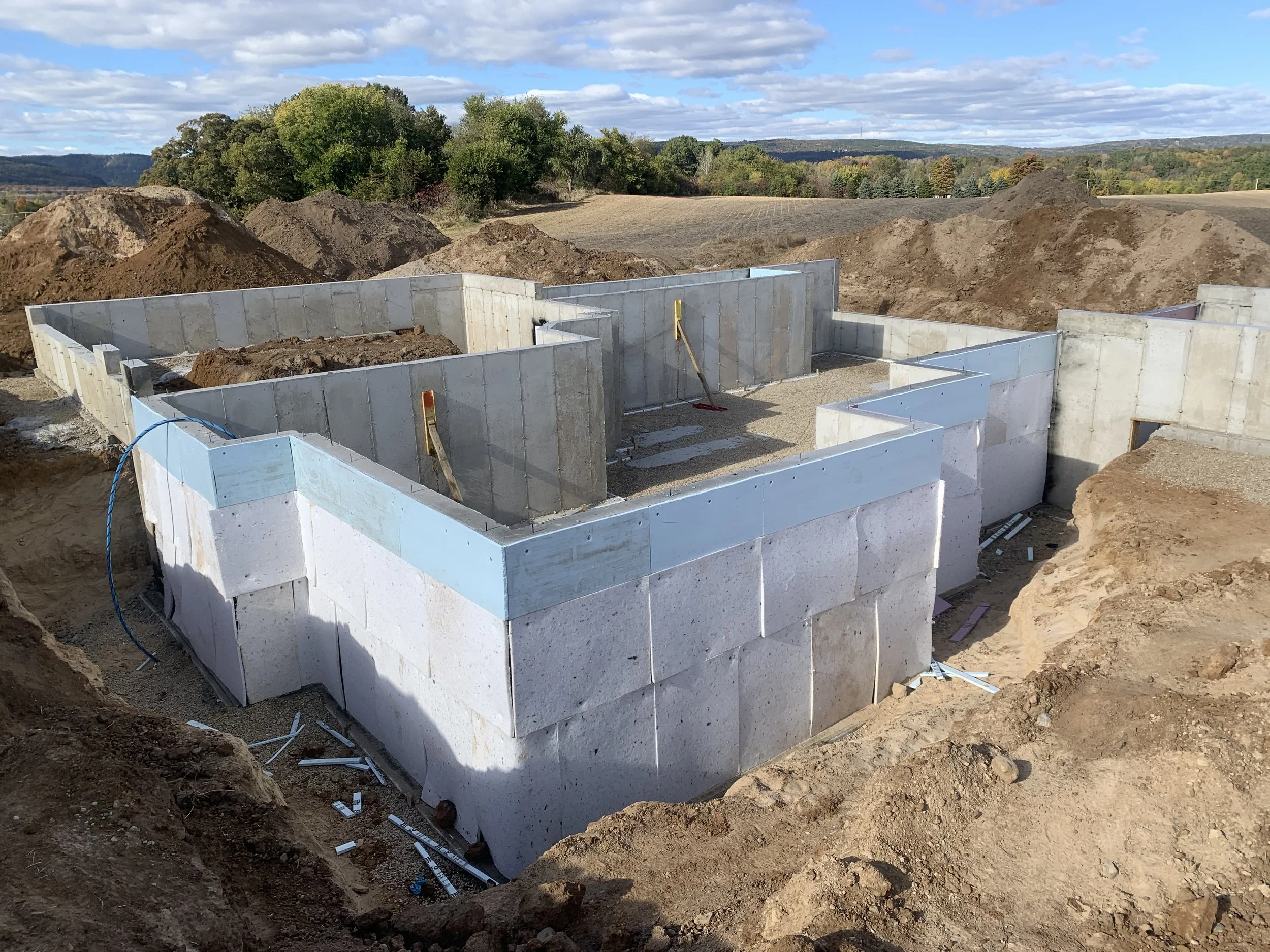 Foundation with insulation