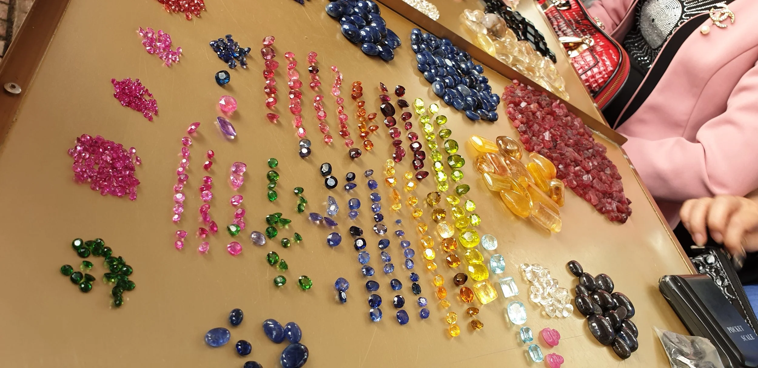 Luc Yen Gem Market Table