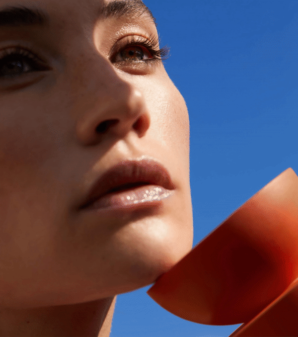 clare-buchanan-twyg-skincare-seachange-packaging-design.gif