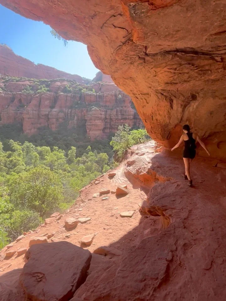 𝘞𝘦 𝘢𝘳𝘦 𝘰𝘯𝘦 𝘸𝘪𝘵𝘩 𝘯𝘢𝘵𝘶𝘳𝘦
 She lives in our breath, our womb, our wildness She speaks in rivers, in roots, in wind  and through us, her daughters 

We sync with the moon, rise and fall with her tides  We embody the seasons through our 