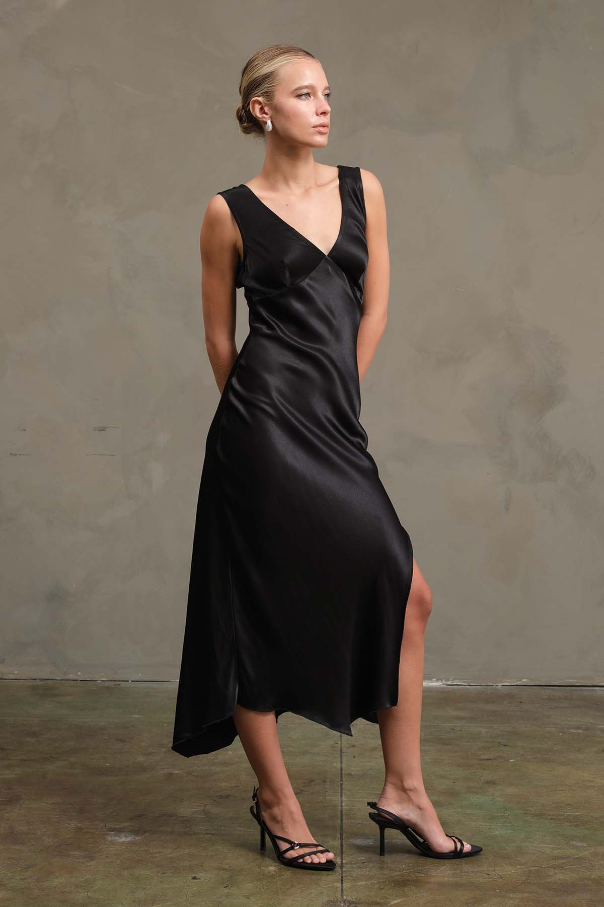 RD1010_BLACK (13).jpg