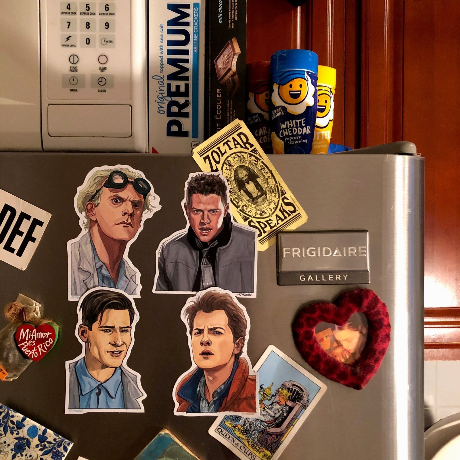 7878BacktotheFutureFridgeMagnets4PackCastlePJMcQuade1.jpg