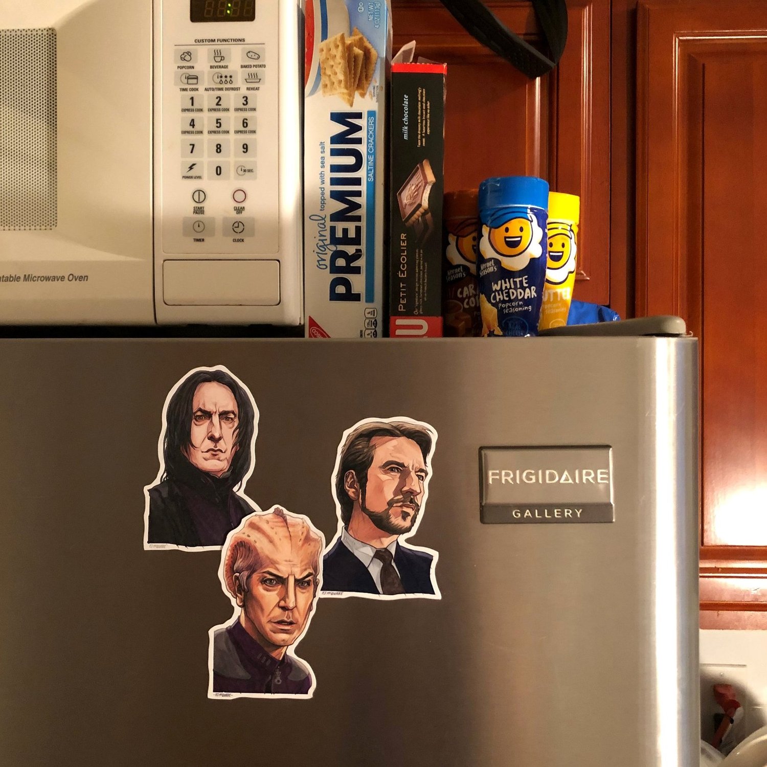 1862AlanRickmanFridgeMagnet3PackPJCastleMcQuade2.jpg