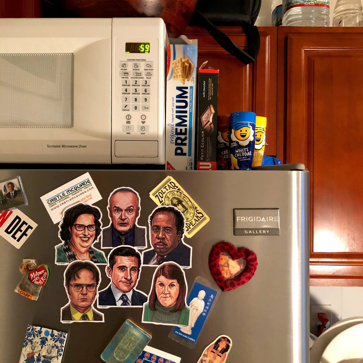 207TheOfficeFridgeMagnetsCastleMcQuade5.jpg