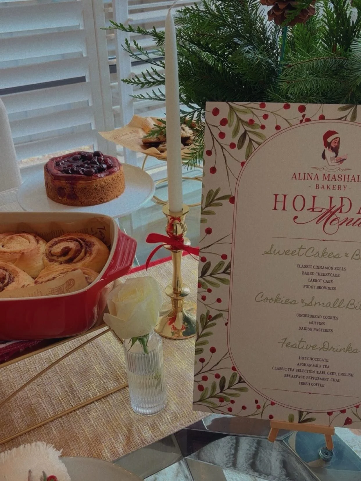 afternoon tea was a success 🫖🍰

an afternoon spent baking, setting the table, and sharing way too many sweets with good company. cozy and exactly how an afternoon tea should be!

what came out of my oven:
&bull; cinnamon rolls
&bull; cherry cream c