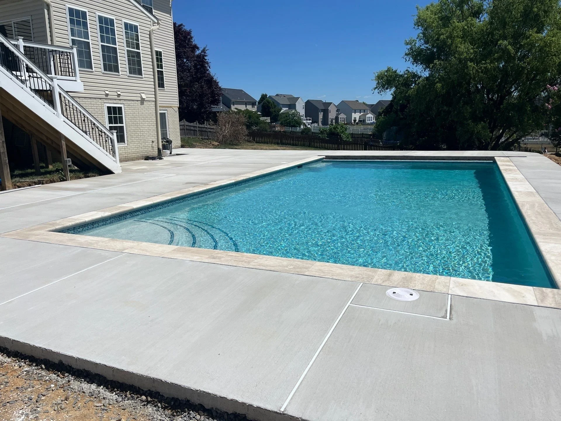 Gunite pool with automatic cover in Adamstown, MD.