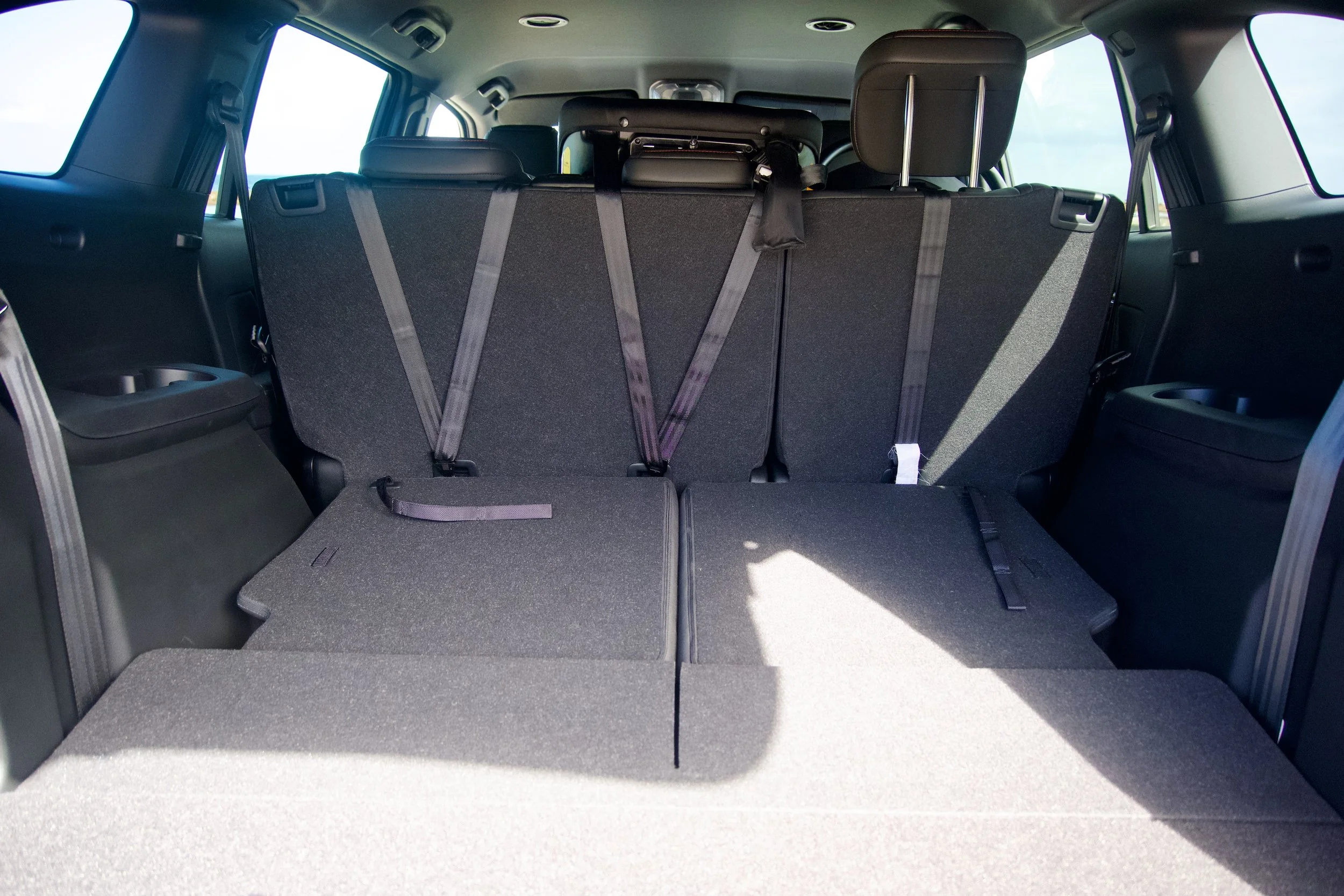 2025-isuzu-mux-family-car-review-suv-baby-and-car40.jpeg