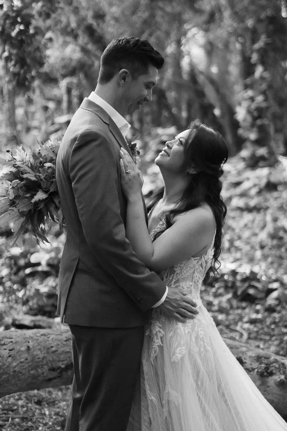Paulette and Joseph sneak-6.jpg