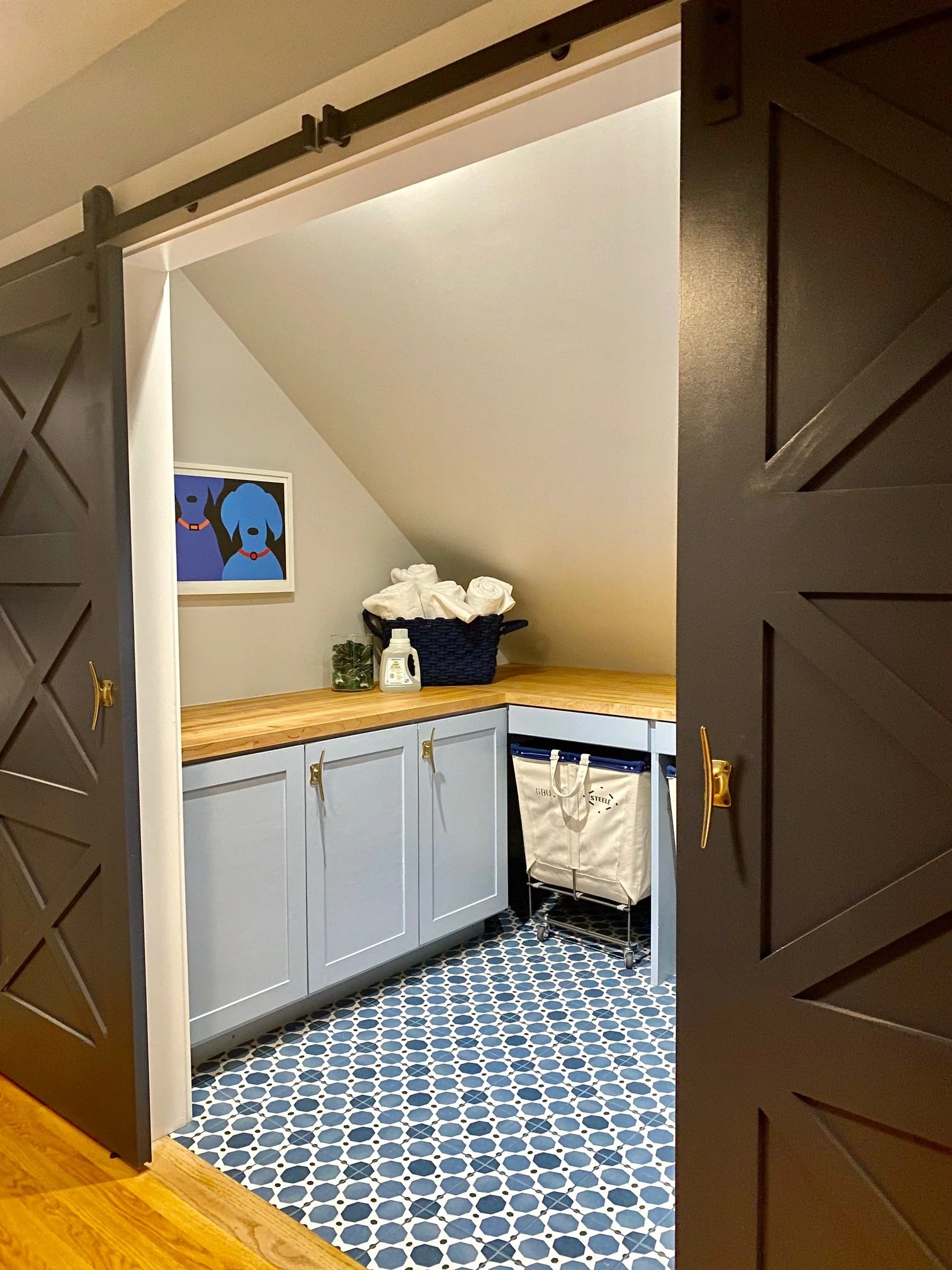 laundry left side.jpg