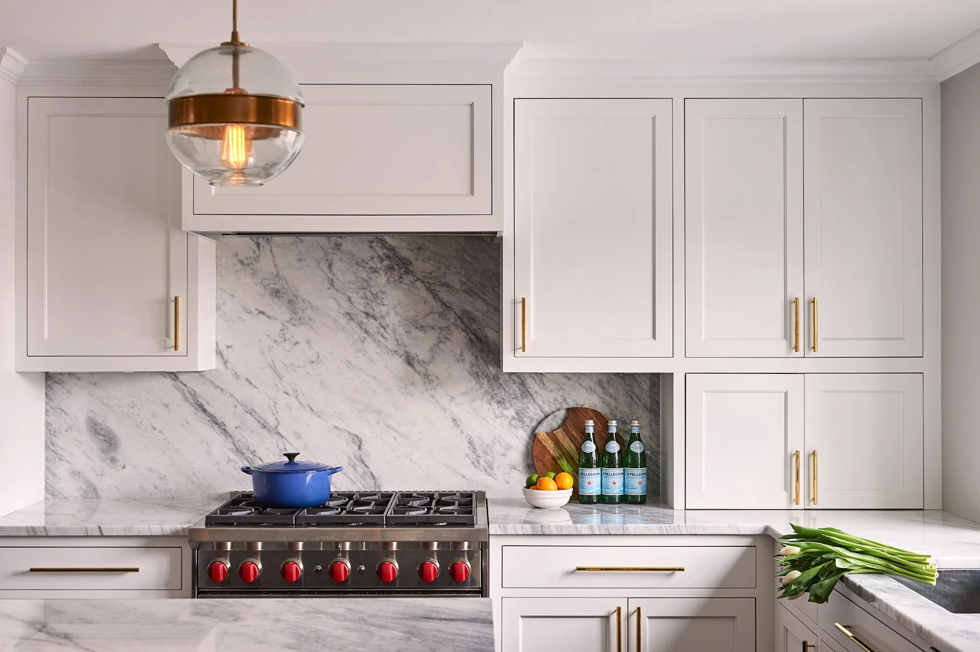 Kitchen range low res.jpg