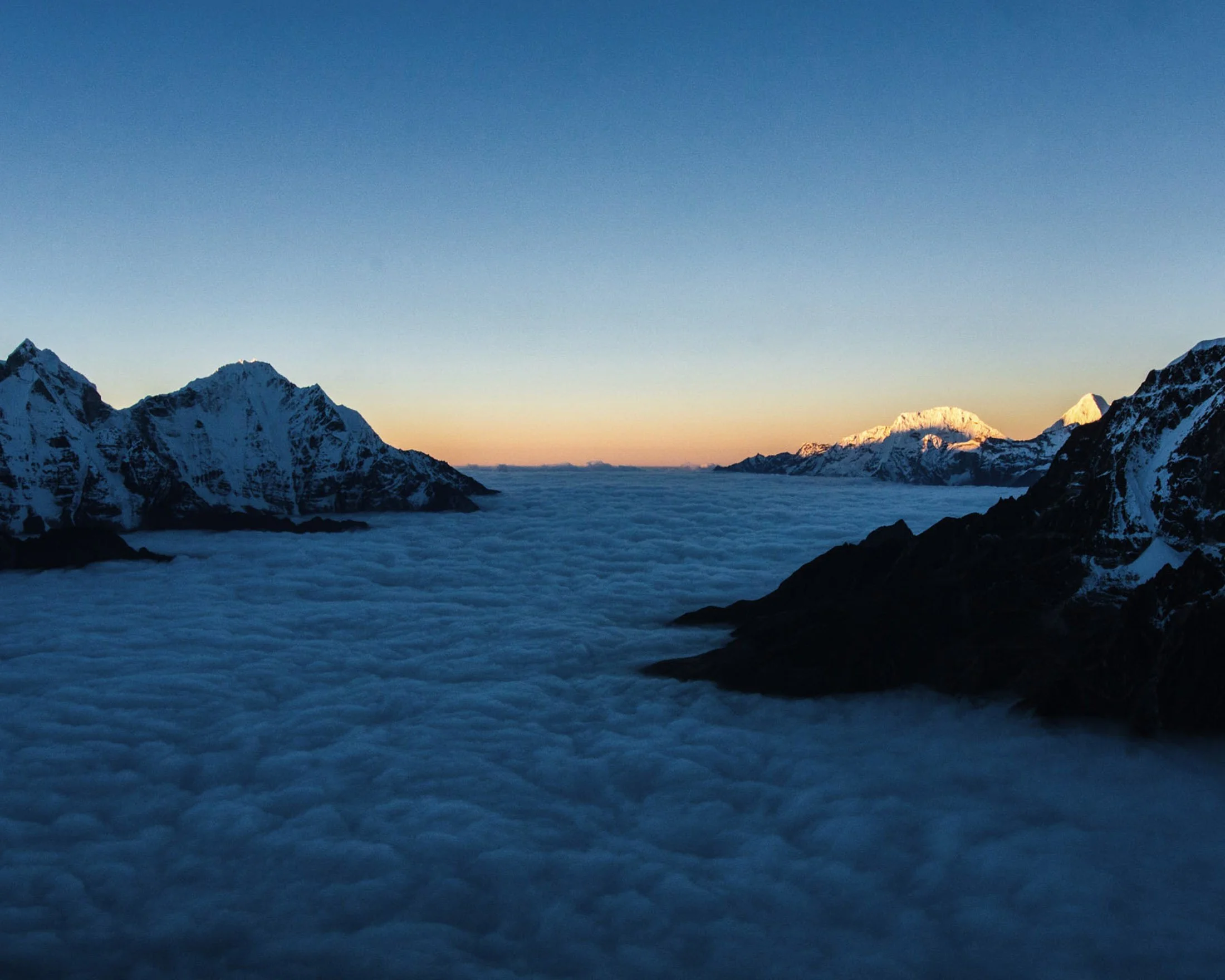 Pokalde Peak: serenity on the Everest Basecamp Trail