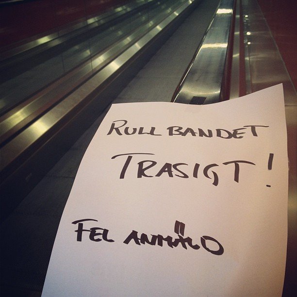 Typiskt att rullbandet är "fel anmäld". Kunde de inte numret? Kom inte på vad de skulle säga?