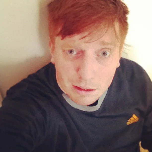 Tjoho! Muntra miner efter löptur. Tränar inför träningen.