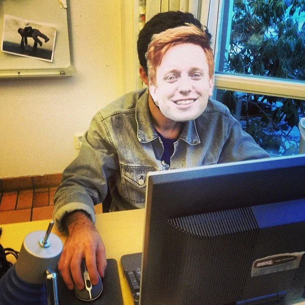 Kommer på mig själv med att jobba sent. Igen.