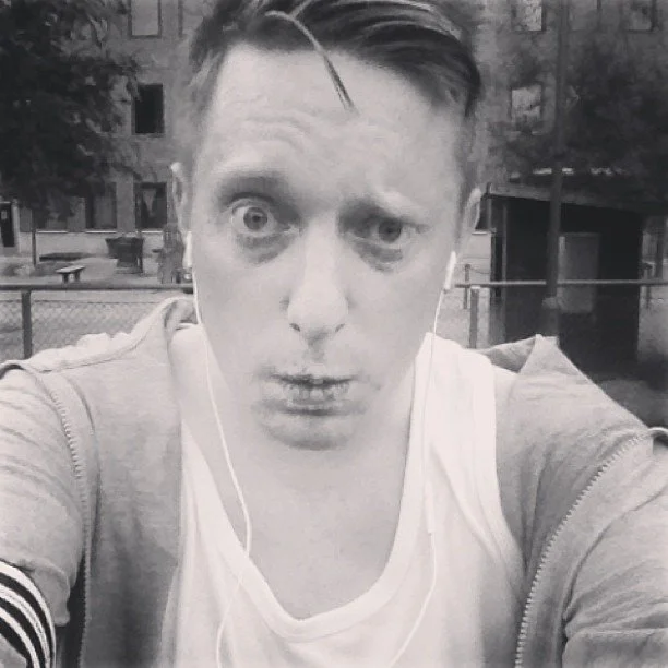 Svettig!!! Den här dagen är så varm! Märker ändå skillnad före o efter löpning...