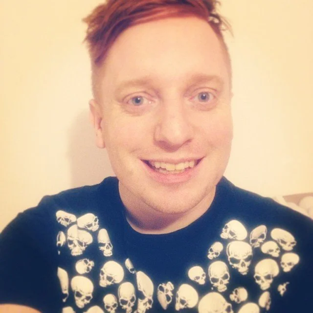 Jag och min Skelett-tröja från #Svenvictorturesson. #Bäraupp #Skrämsel #Dagensoutfit #Trend #senastetrenden