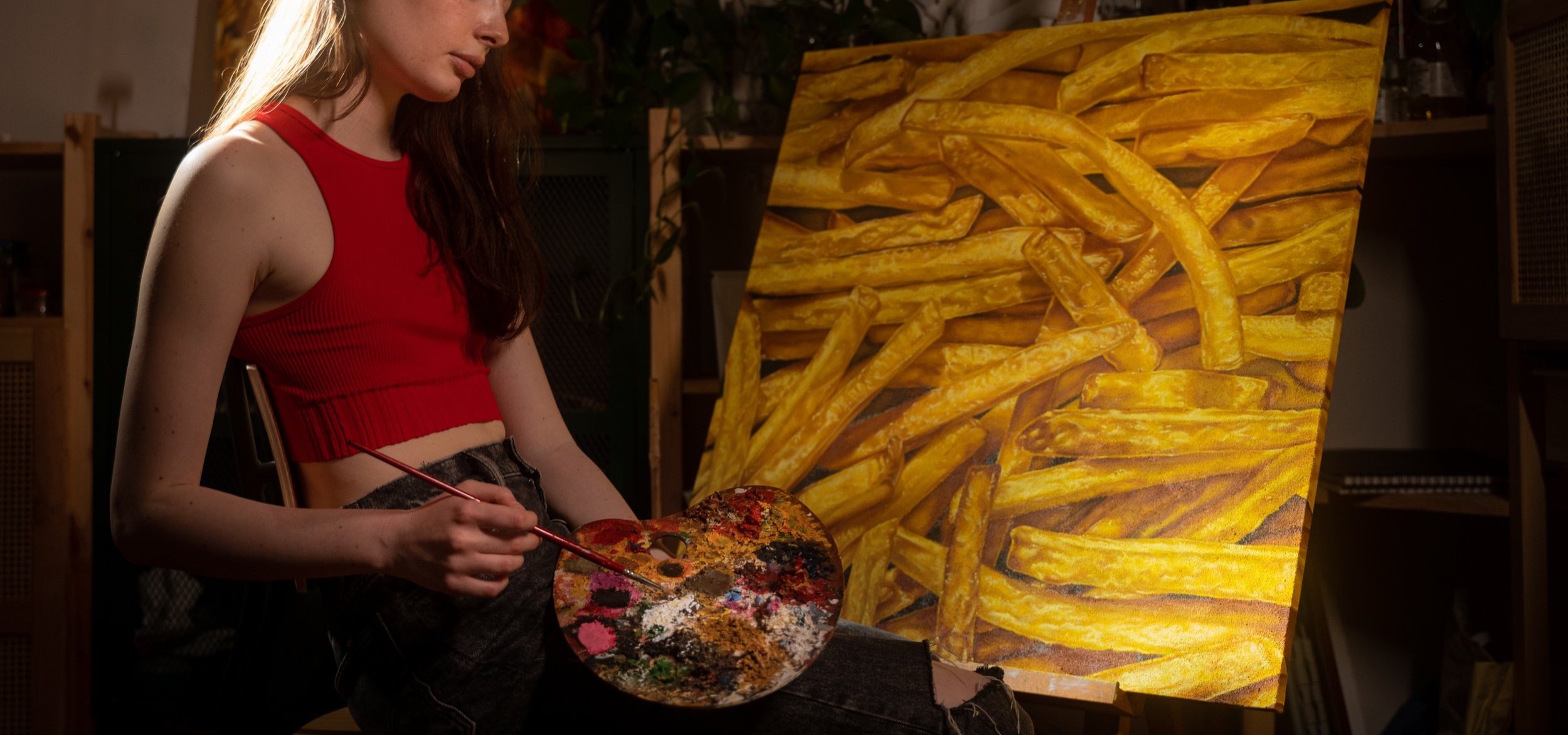 quadro patatine fritte olio e sabbia su tela con pittrice