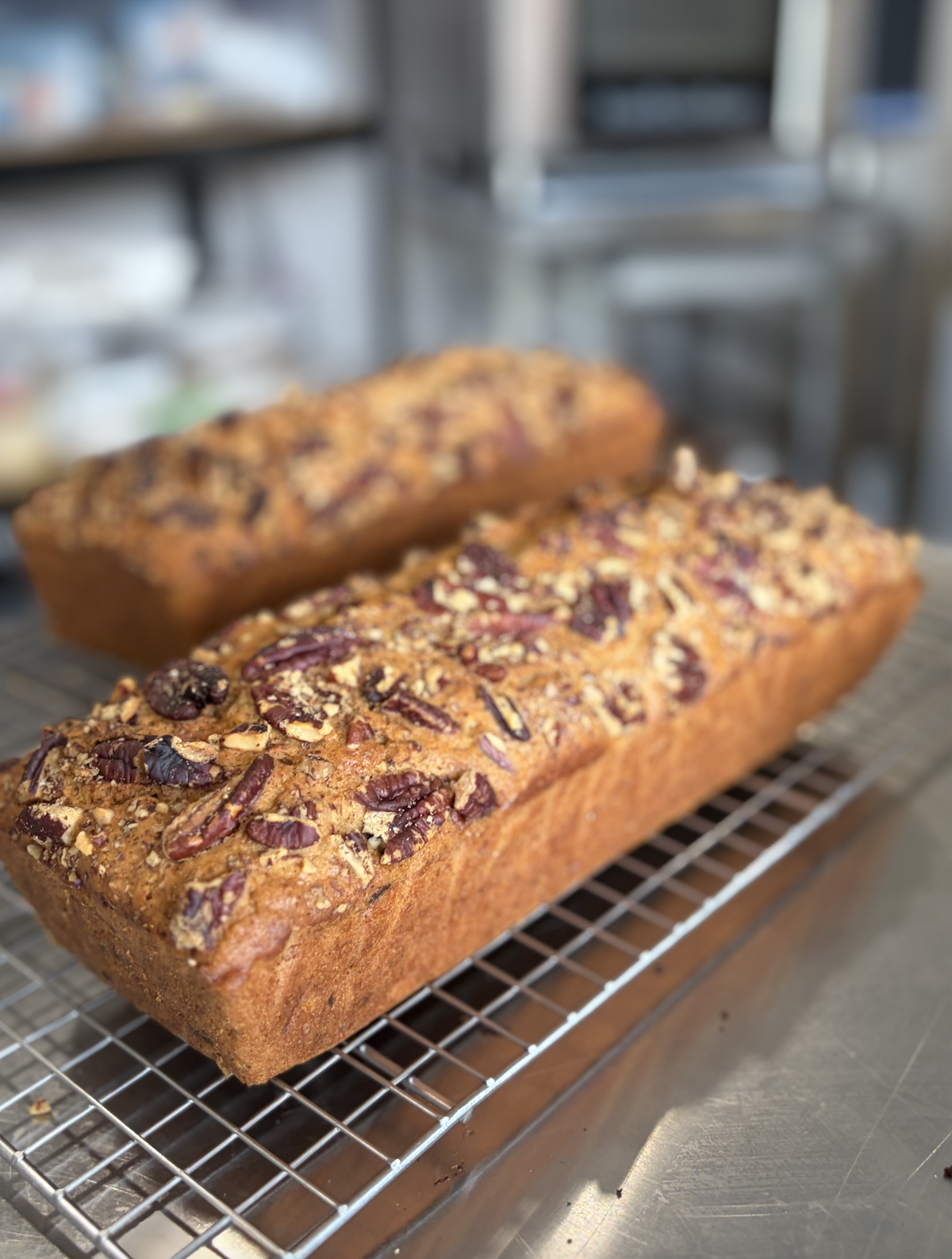 Apple Cinnamon Pecan Loaf Cake (Vegan)