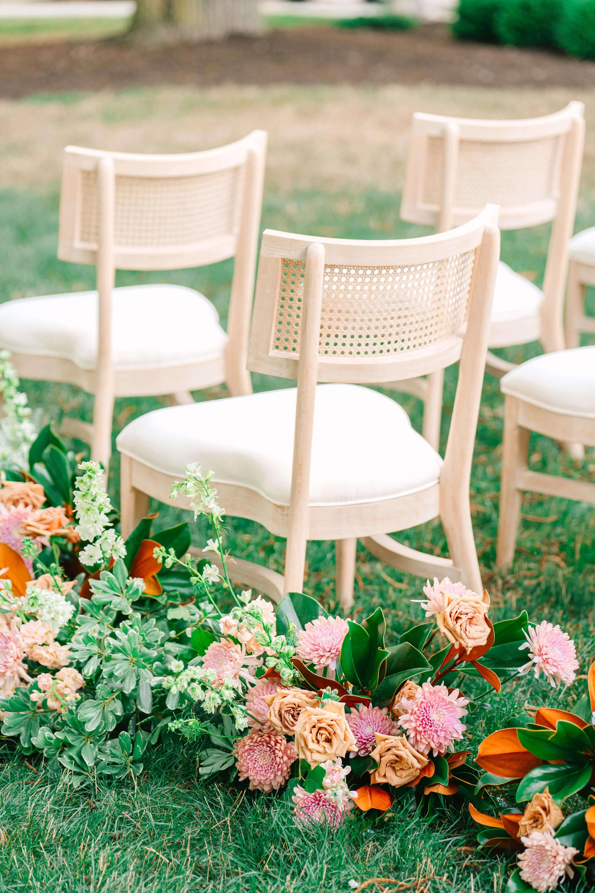 7_14_25 1840 Manor House Styled Shoot Details-66.jpg