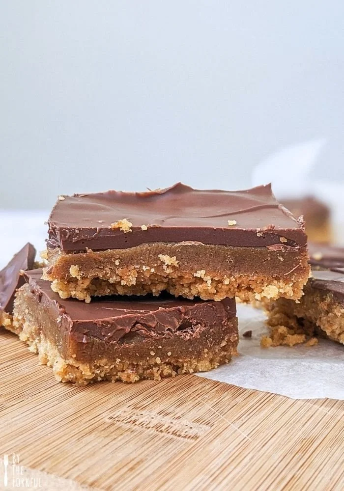 Healthy No-Bake Millionaire’s Shortbread