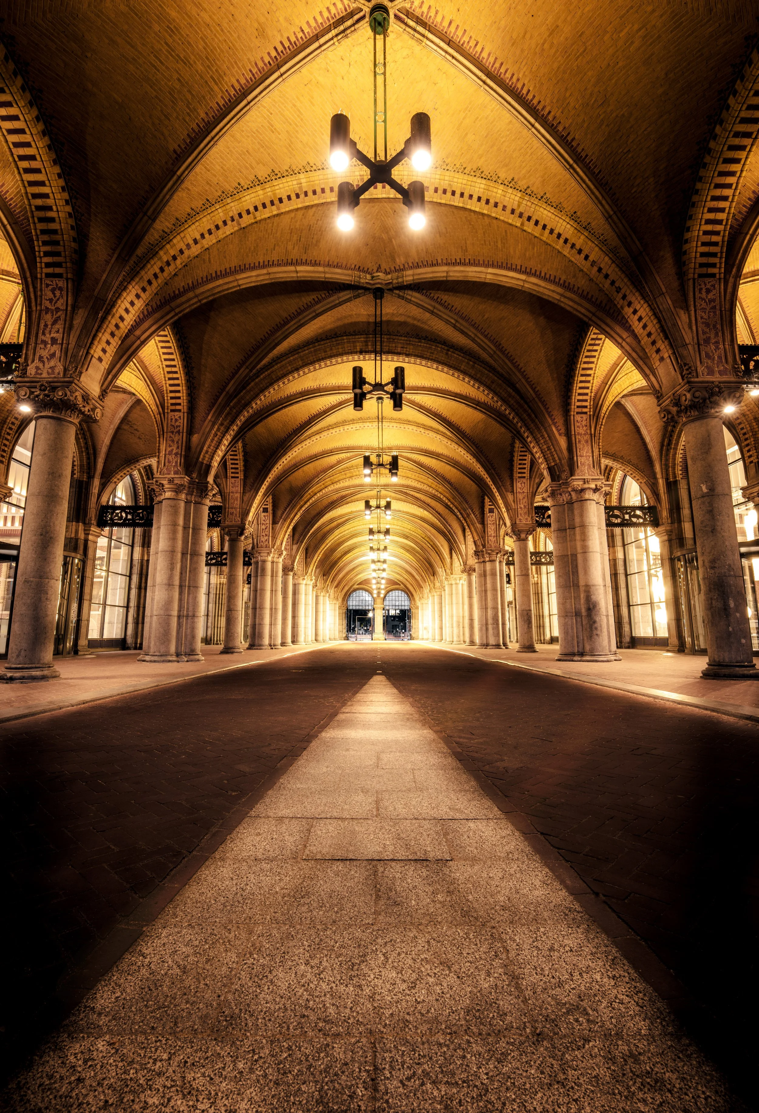 Tunnel durch das Rijksmuseum in Amsterdam