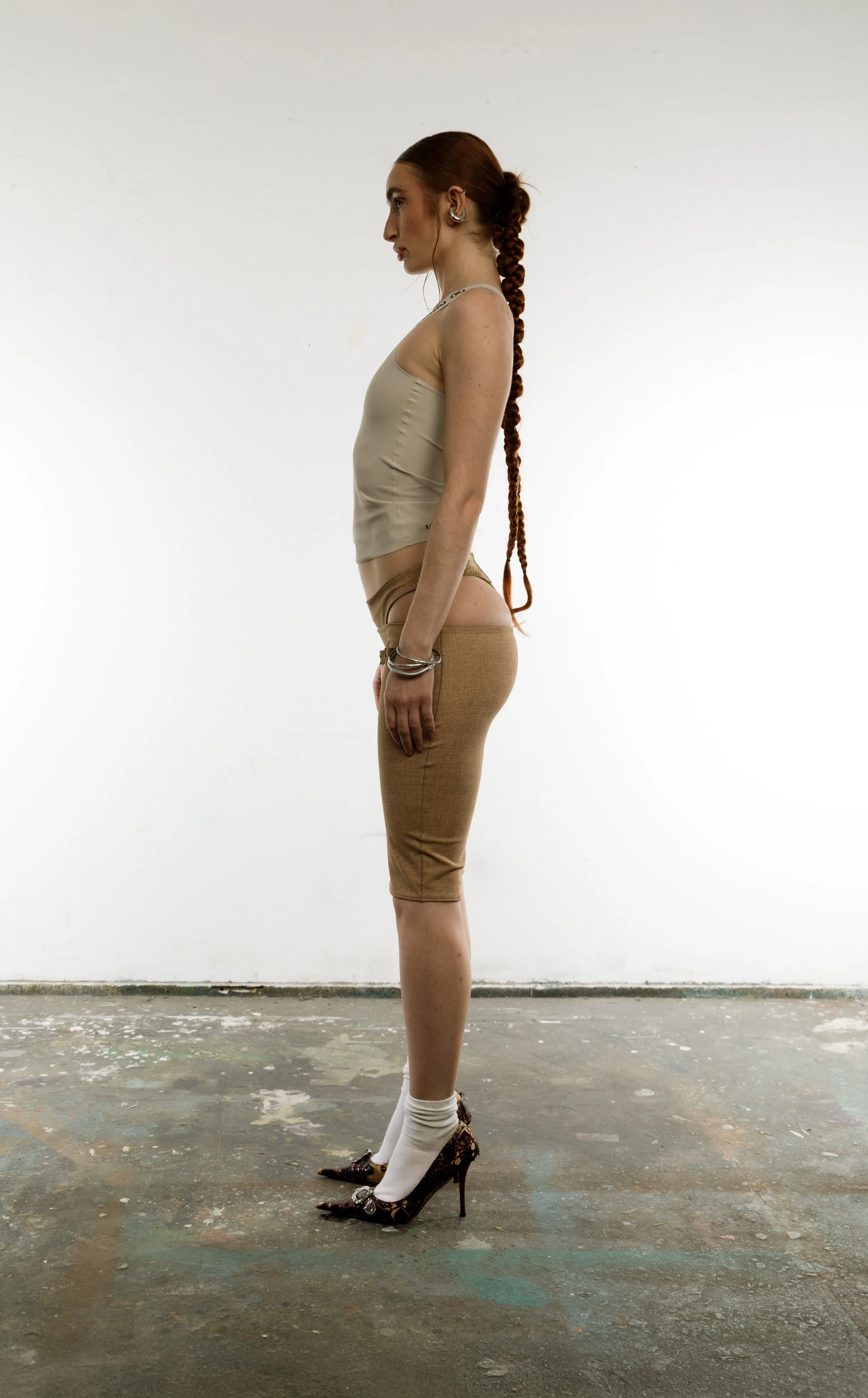 belted leggings side full look.jpg