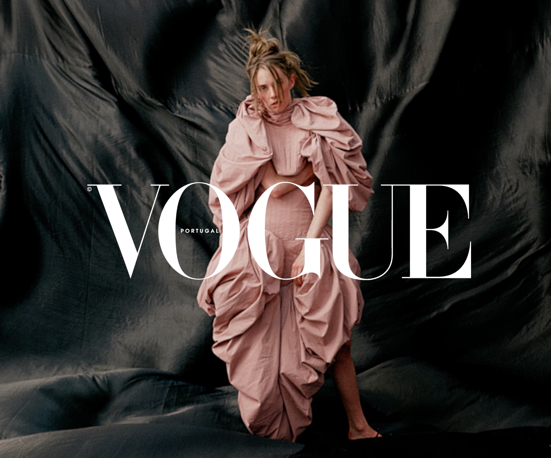 VOGUE PORTUGAL - MAYA HAWKE