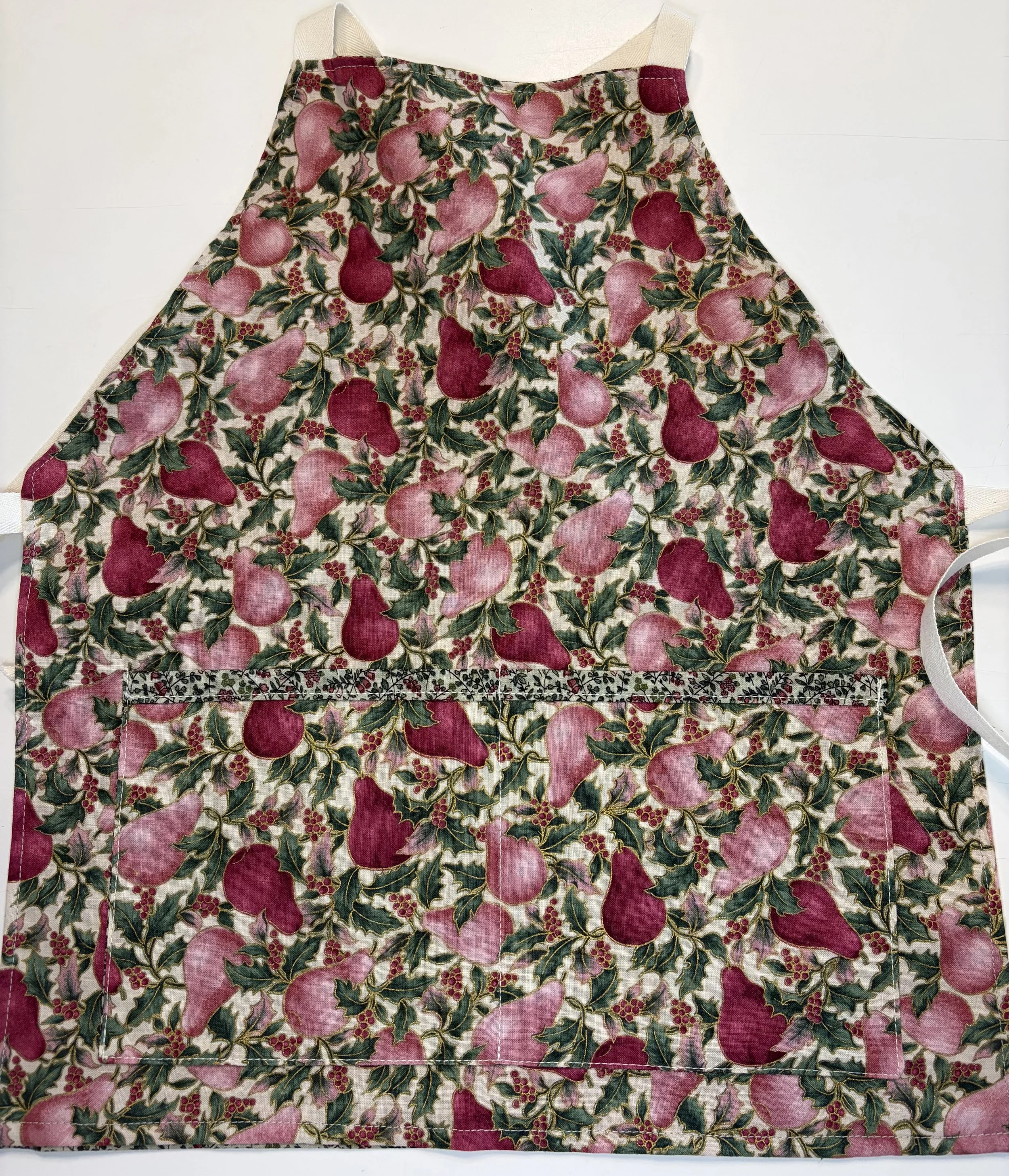 Child Apron-  Reversible Bib-Style -COTTON: Light Weight, Christmas Pears & Berries:                Size S