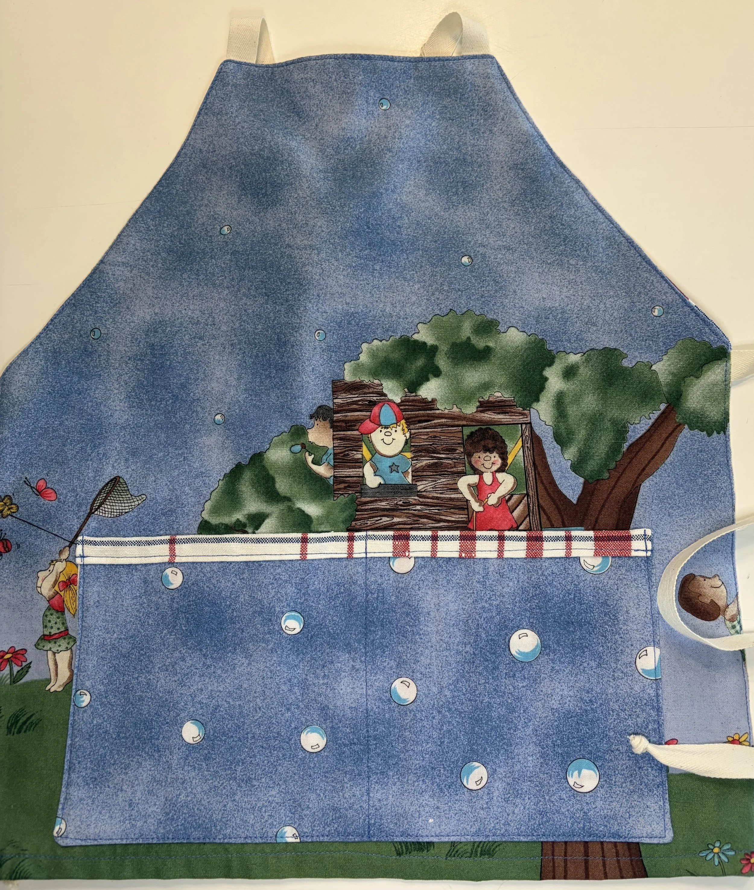 Child Apron-  Reversible Bib-Style -COTTON: Heavy Weight Repurposed Vintage Table Cloth, Kids in Treehouse: Size  S
