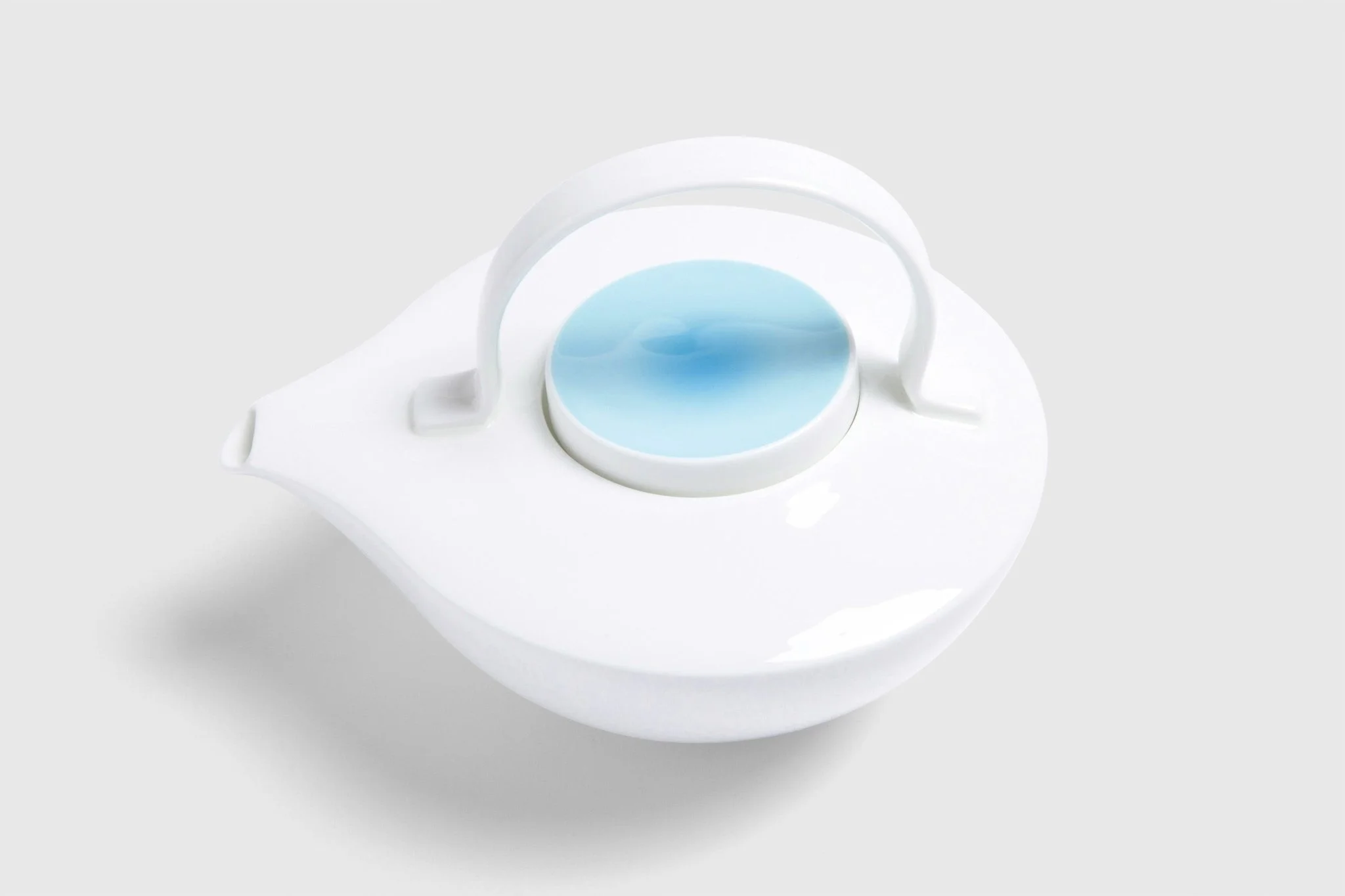bodo_sperlein_nikko_macaroon_teapot_aqua-294713.jpg