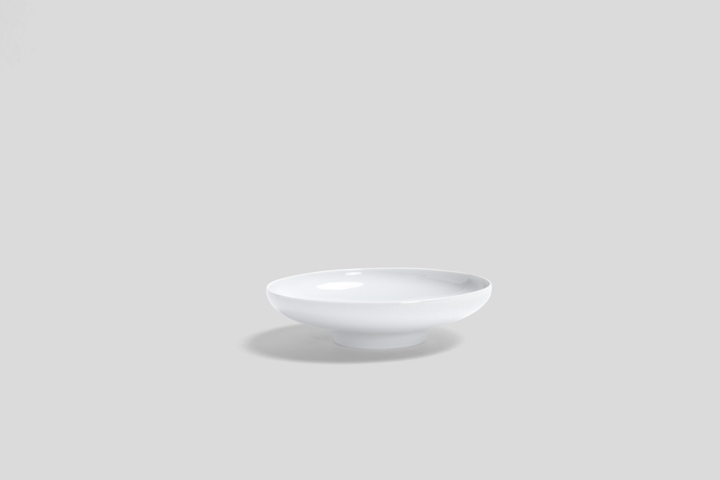 bodo_sperlein_tane_bowl22_white_2.jpg