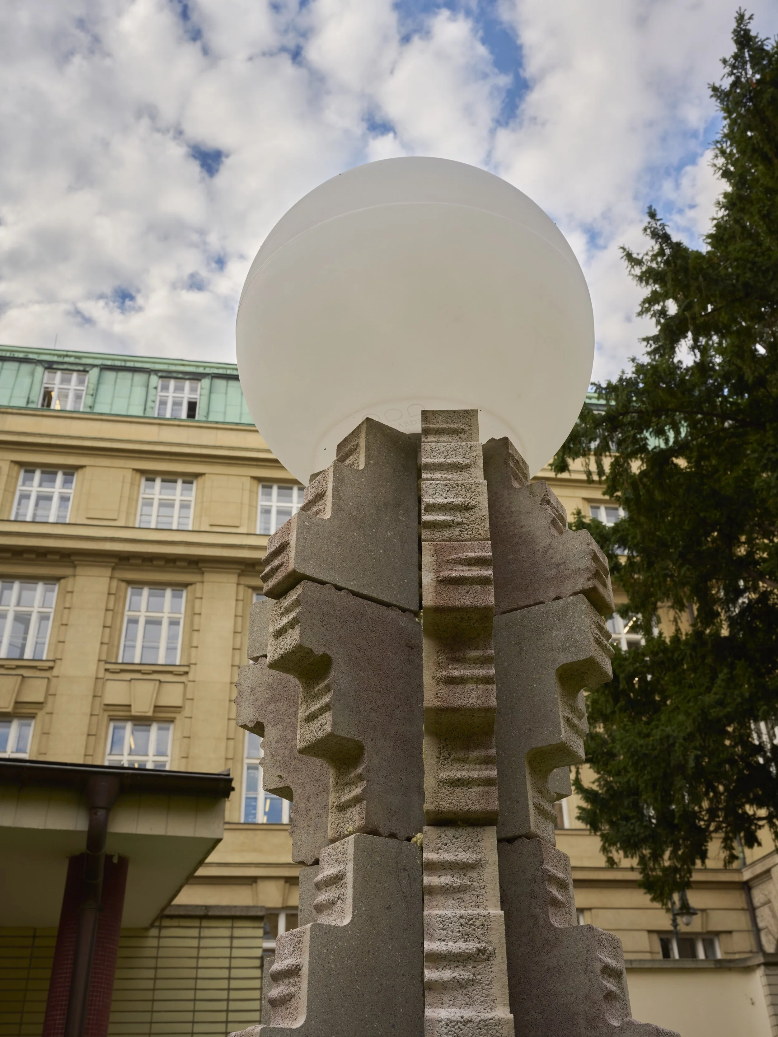 DesignBlok_Prague_by_BodoSperlein_254.jpg