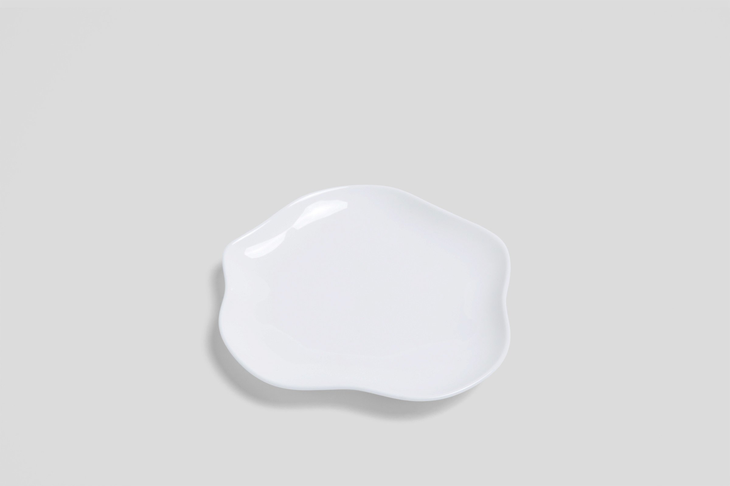 nikkoblossomplate15white.jpg