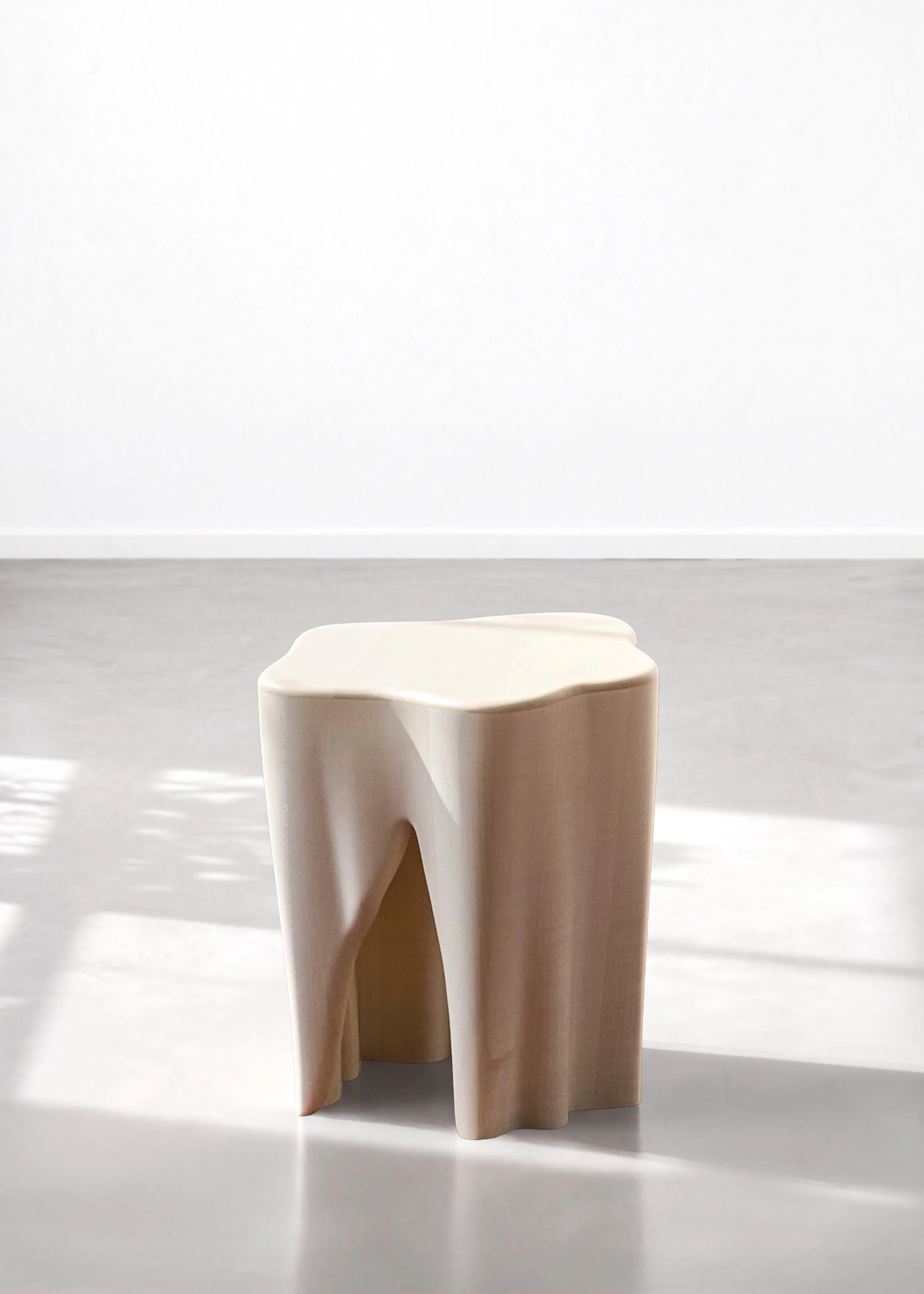 STUDIO Wave Side Table