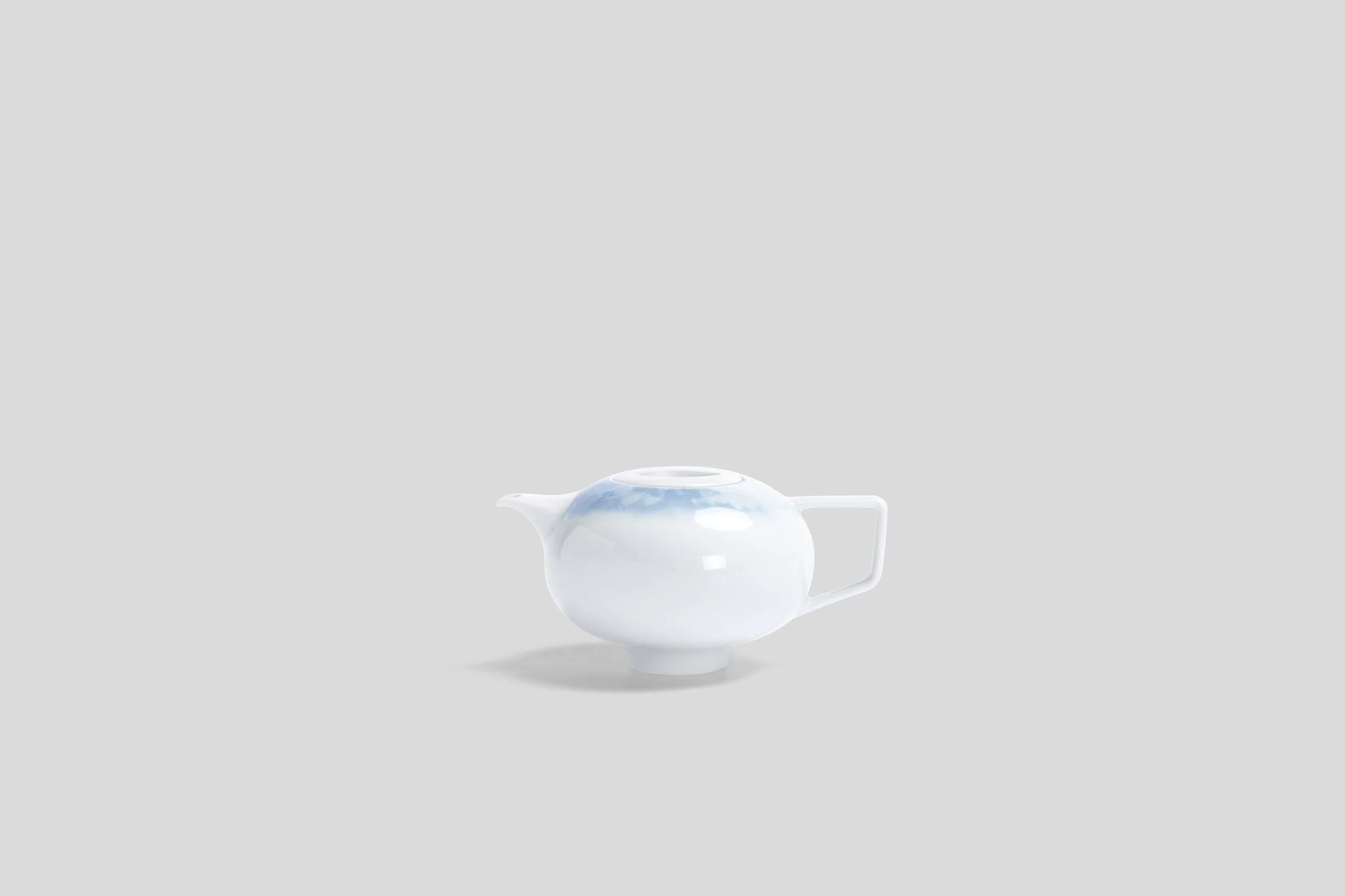 Pomona Tempest  Teapot