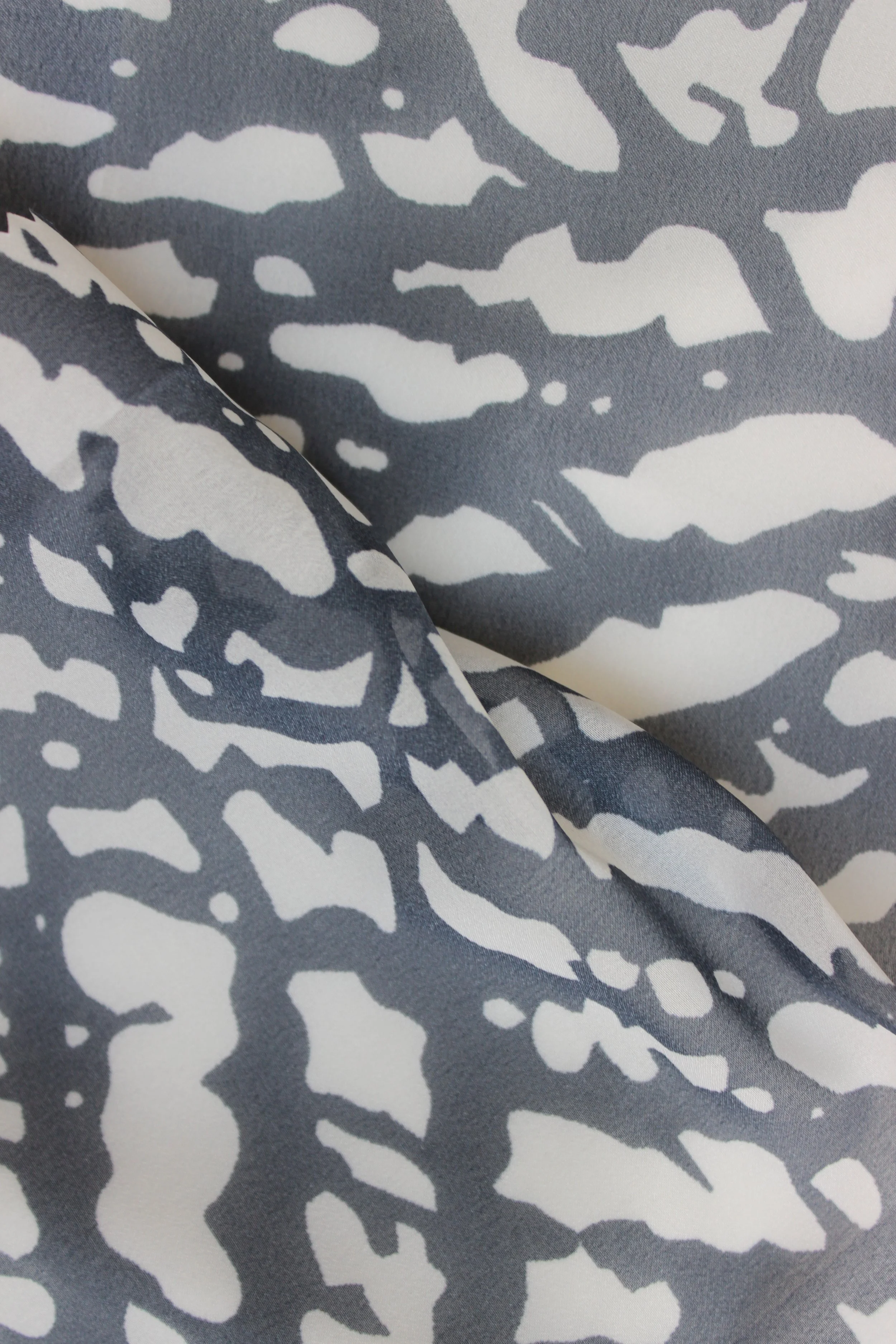 BojaMidnight_CloseUp_BodoSperlein_0001_NyaNordiska_Studio_2020.JPG