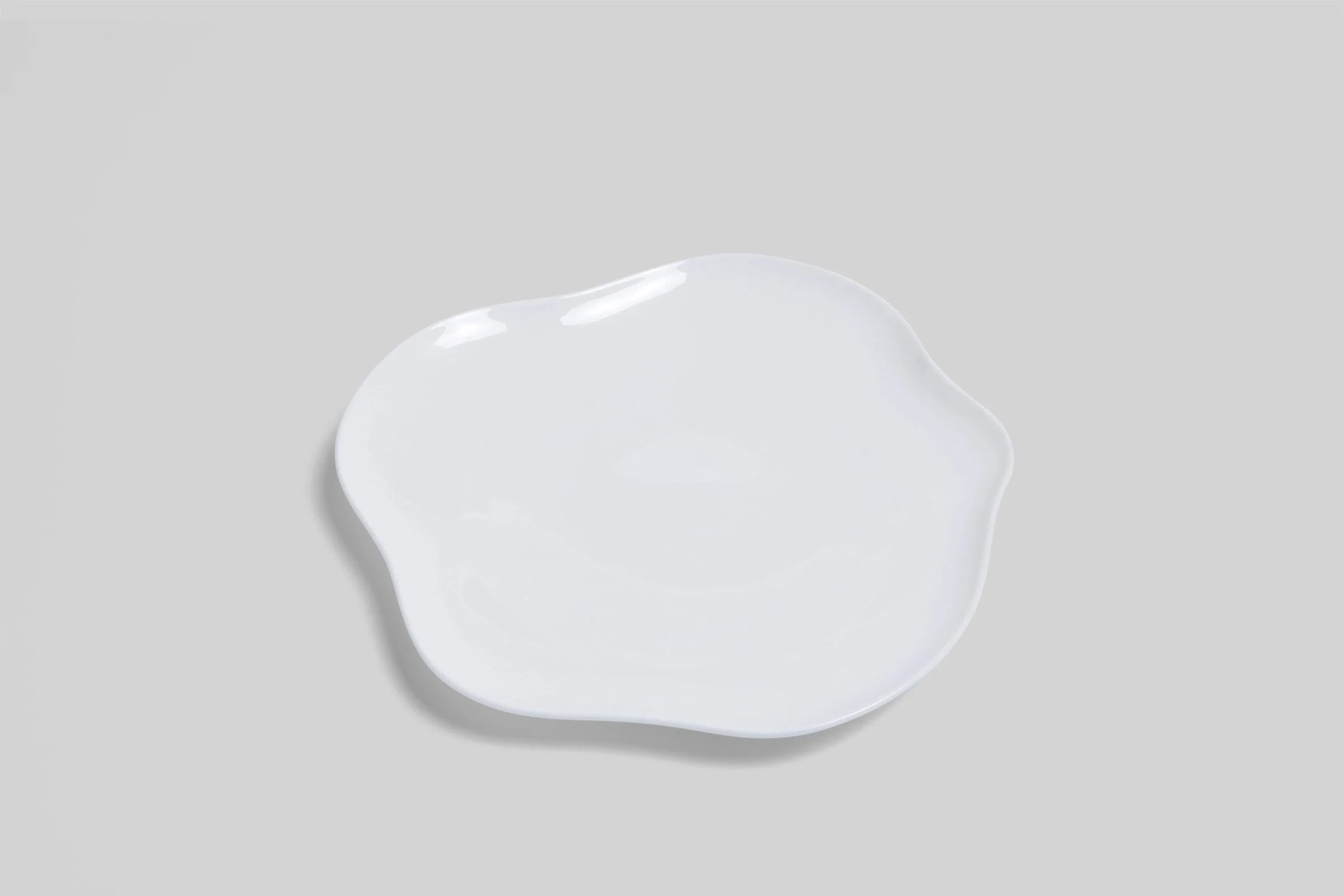 bodo_sperlein_nikko_blossom_plate23_white_cdea6097-948b-428a-97df-e3693d8260c4.jpg