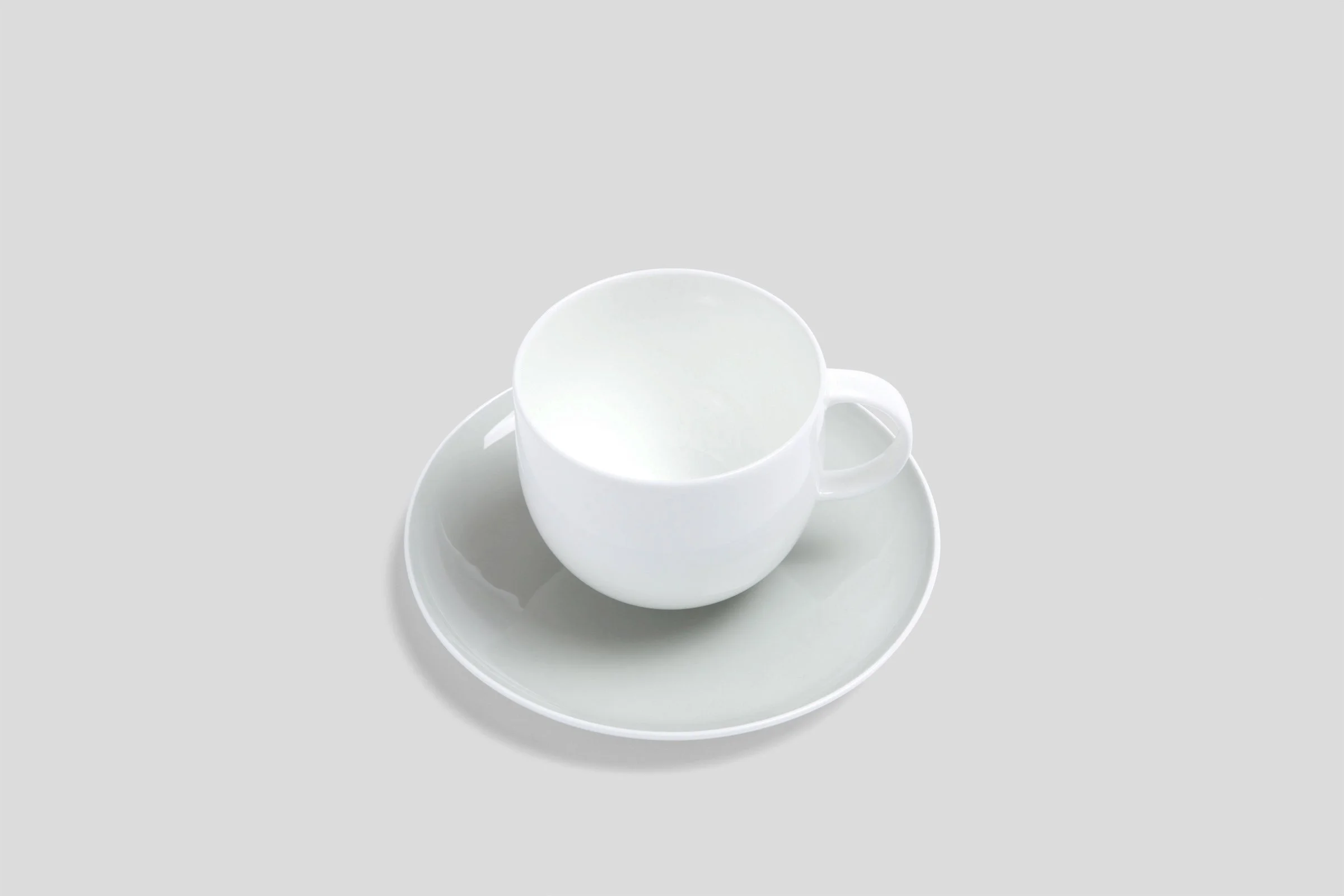 nikkomacaroonteacupgrey.jpg
