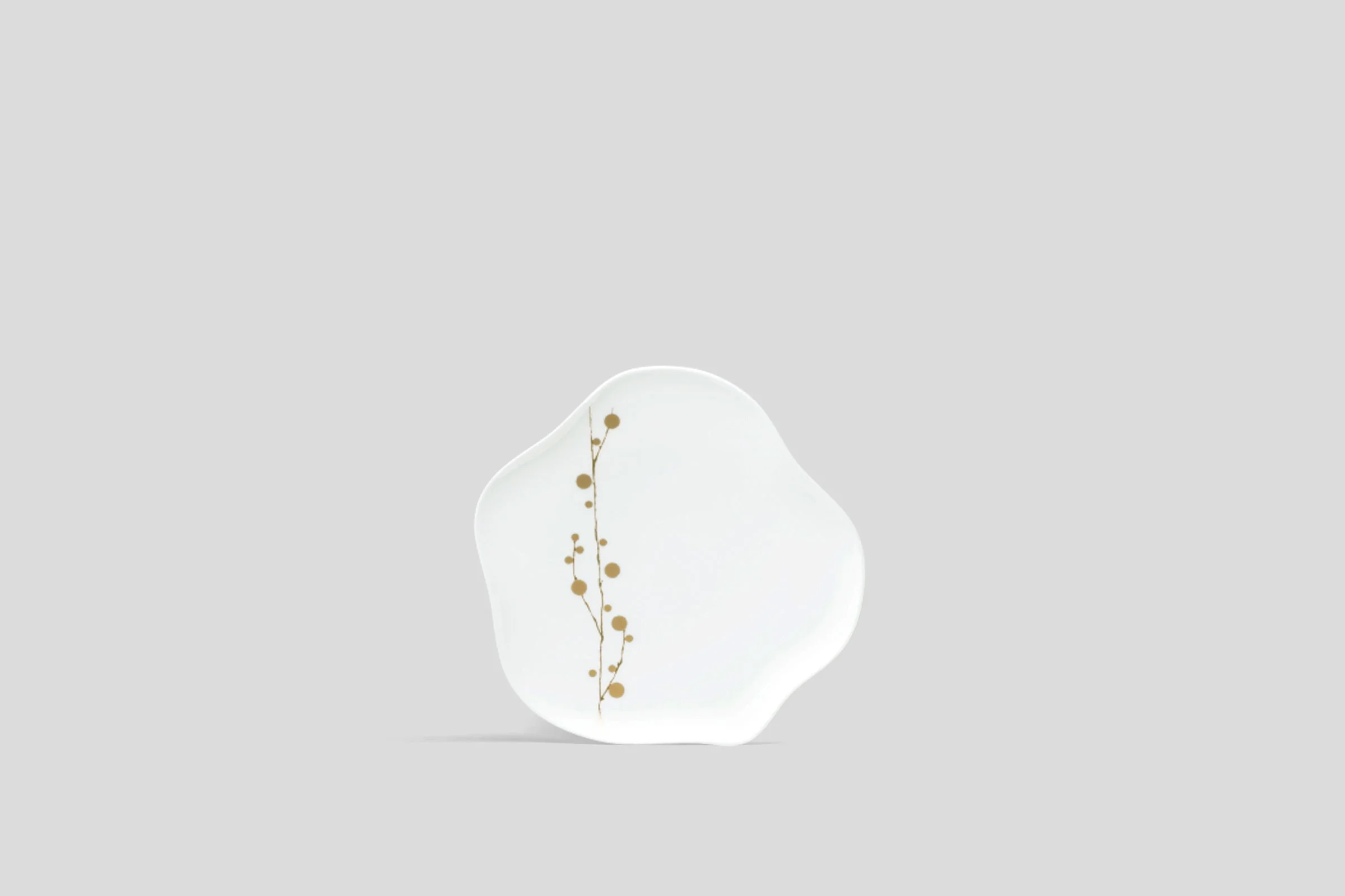 nikkogoldenberryblossom19plate.jpg