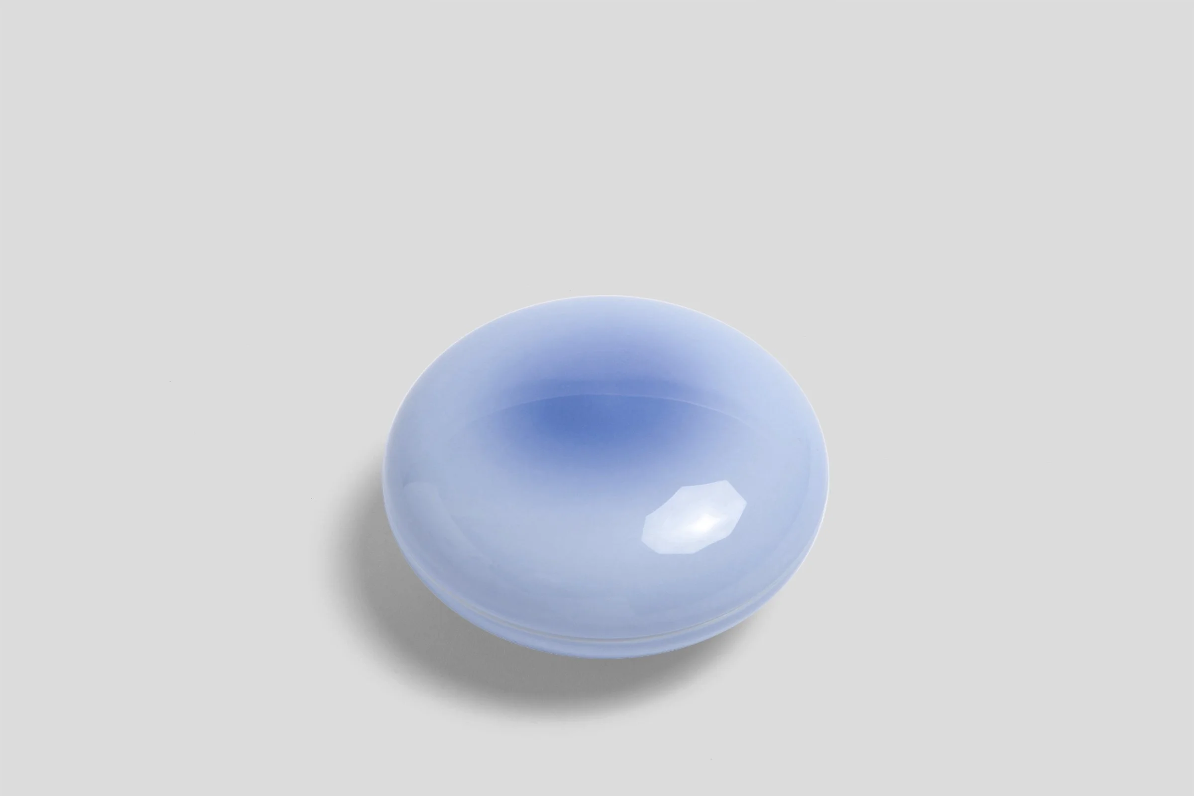nikkomacarooonliddedboxindigo.jpg