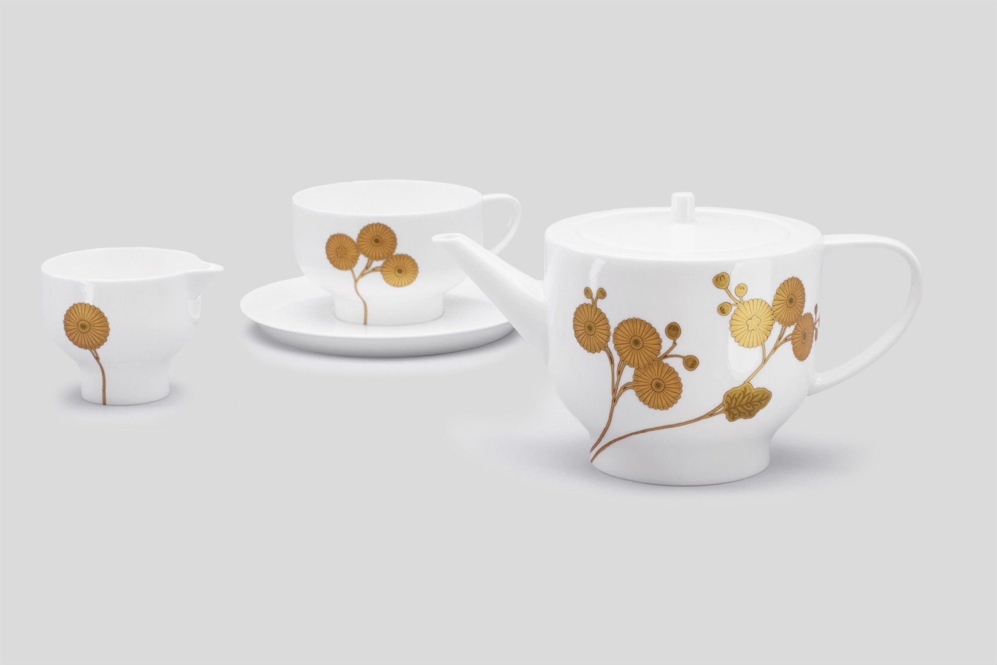 milkpourer_cup_teapot-291049.jpg