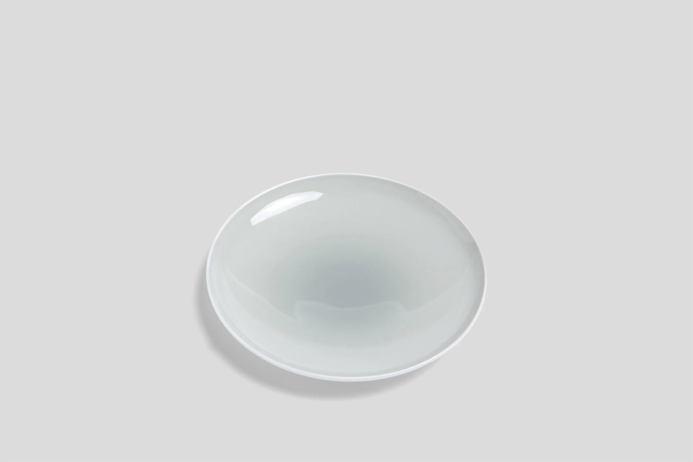 nikkomacaroonplate14grey_4cd241db-26e5-4d59-9db3-641c01f1d1eb.jpg