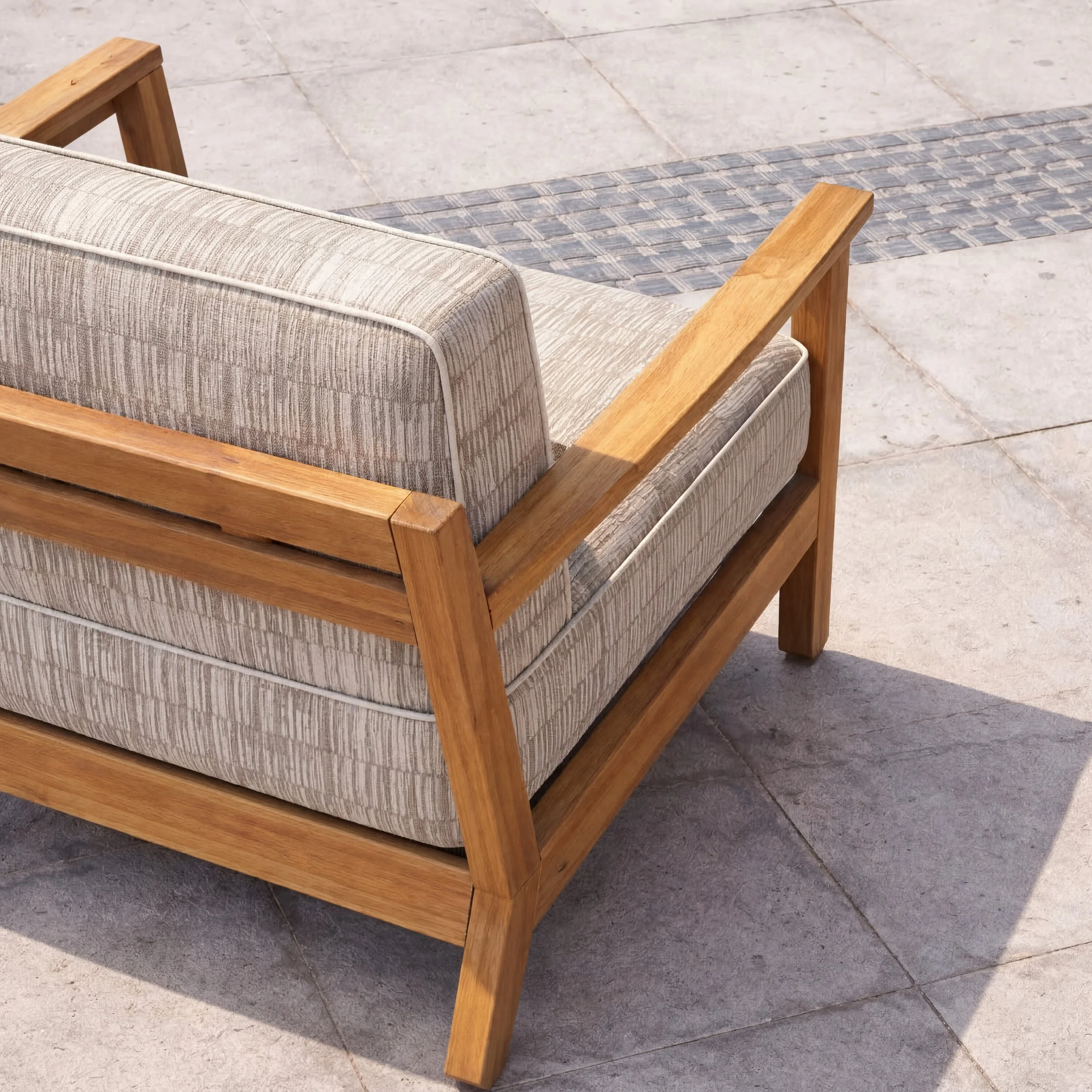 Newhaven_Lounge Sessel_Detail_Grove_Beige_Mailand (1).jpg