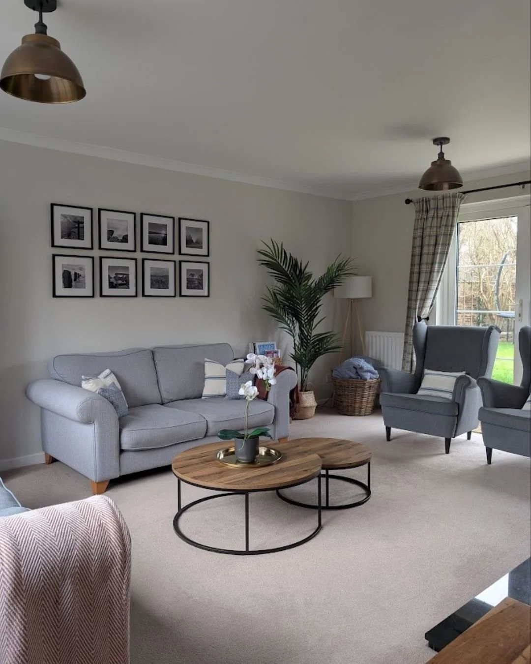 modern-traditional-interior-design-cotswold.jpg