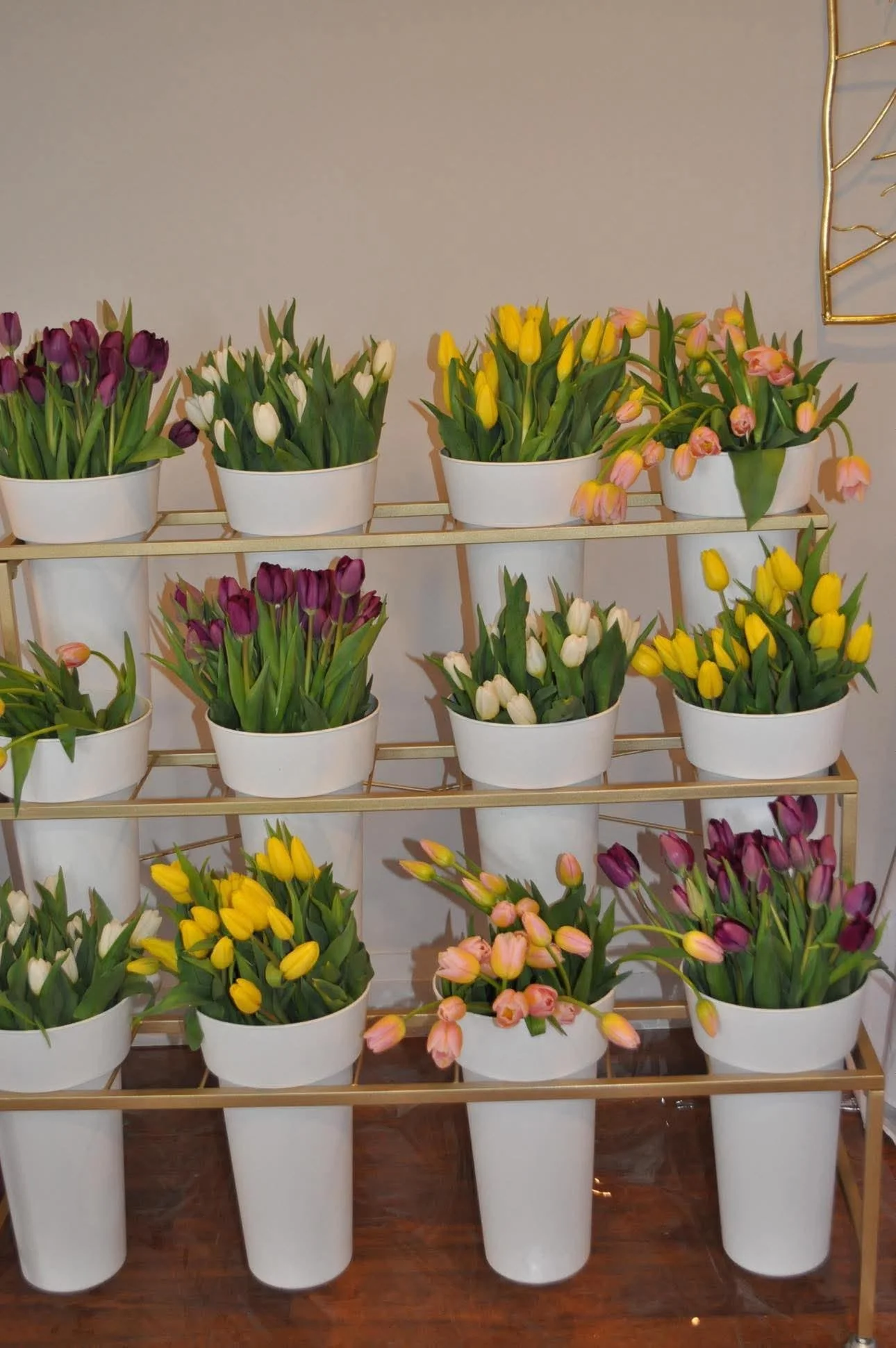 Flower Bar Rental Niagara | Interactive Event Floral Bar Stand ...